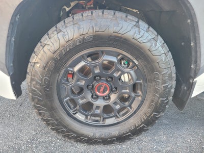 2024 Toyota Sequoia SR5