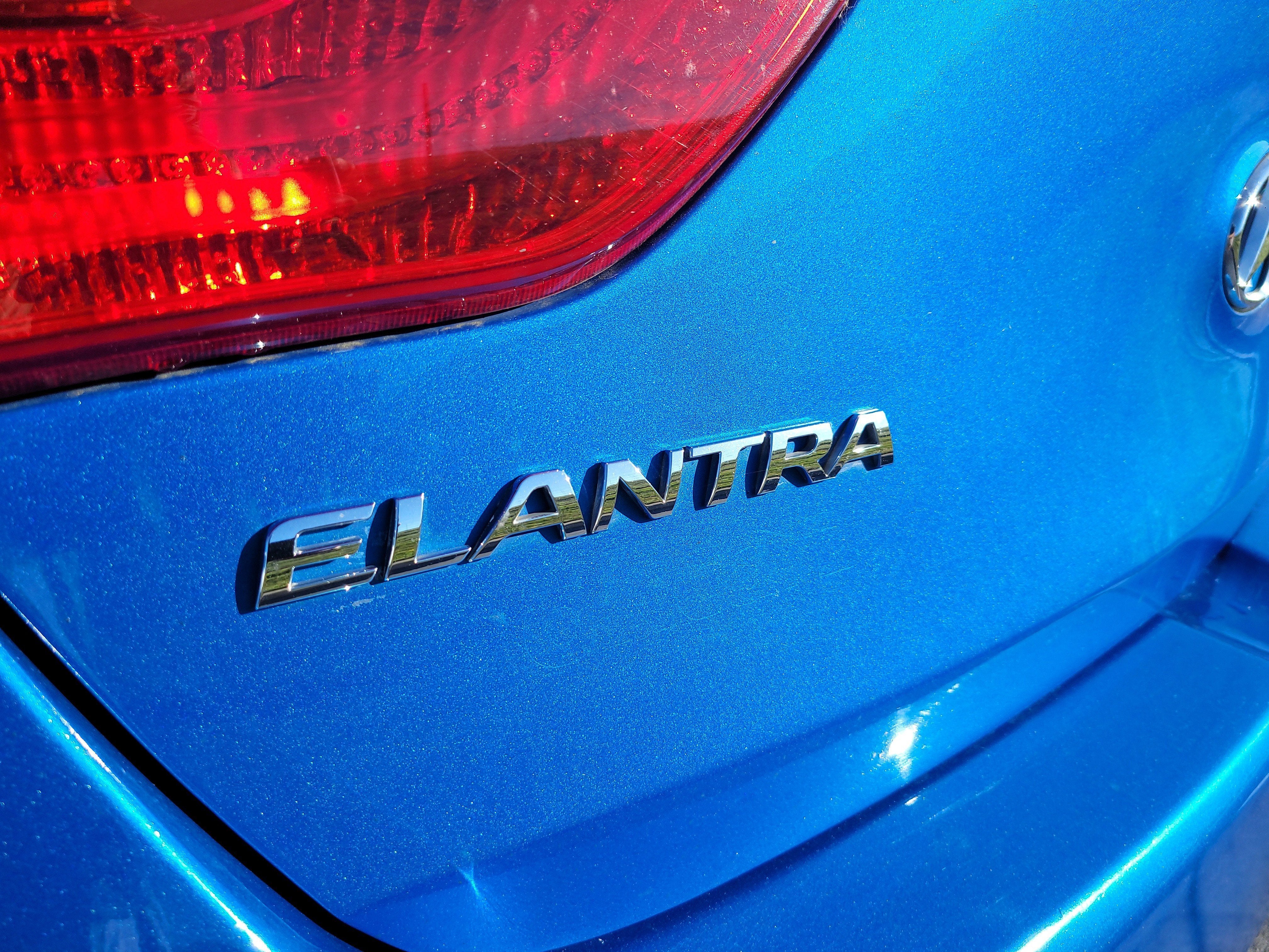 2017 Hyundai Elantra GT Base