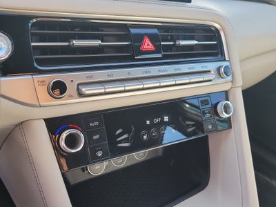 2025 Genesis G70 2.5T