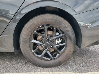 2025 Kia K5 LXS