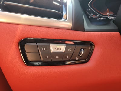 2025 BMW 8 Series 840i
