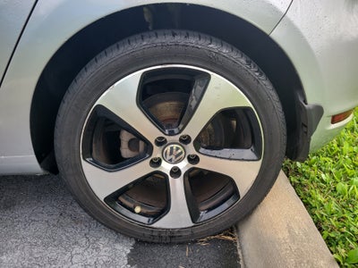 2013 Volkswagen Golf 2.5L