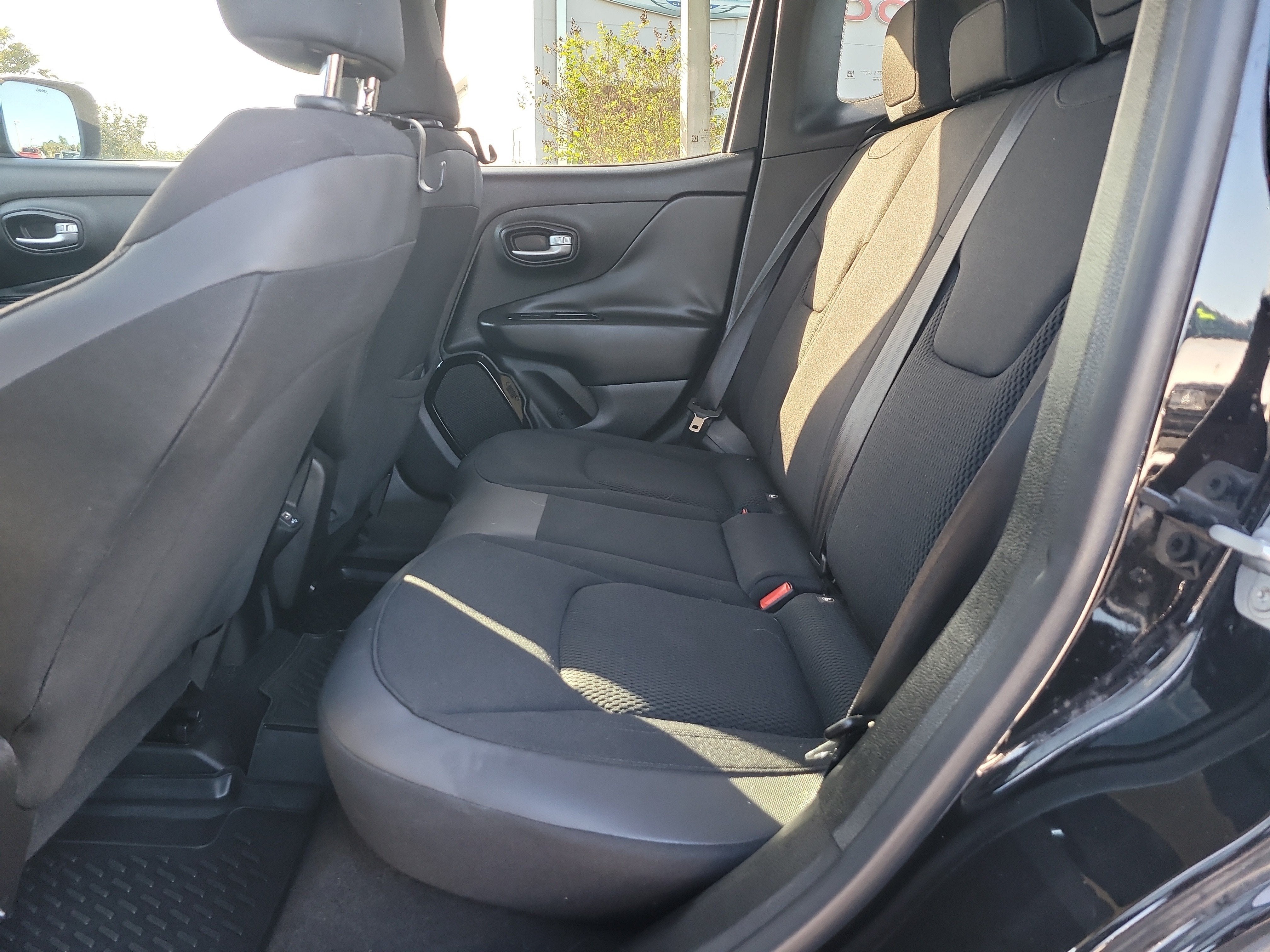 2019 Jeep Renegade Altitude