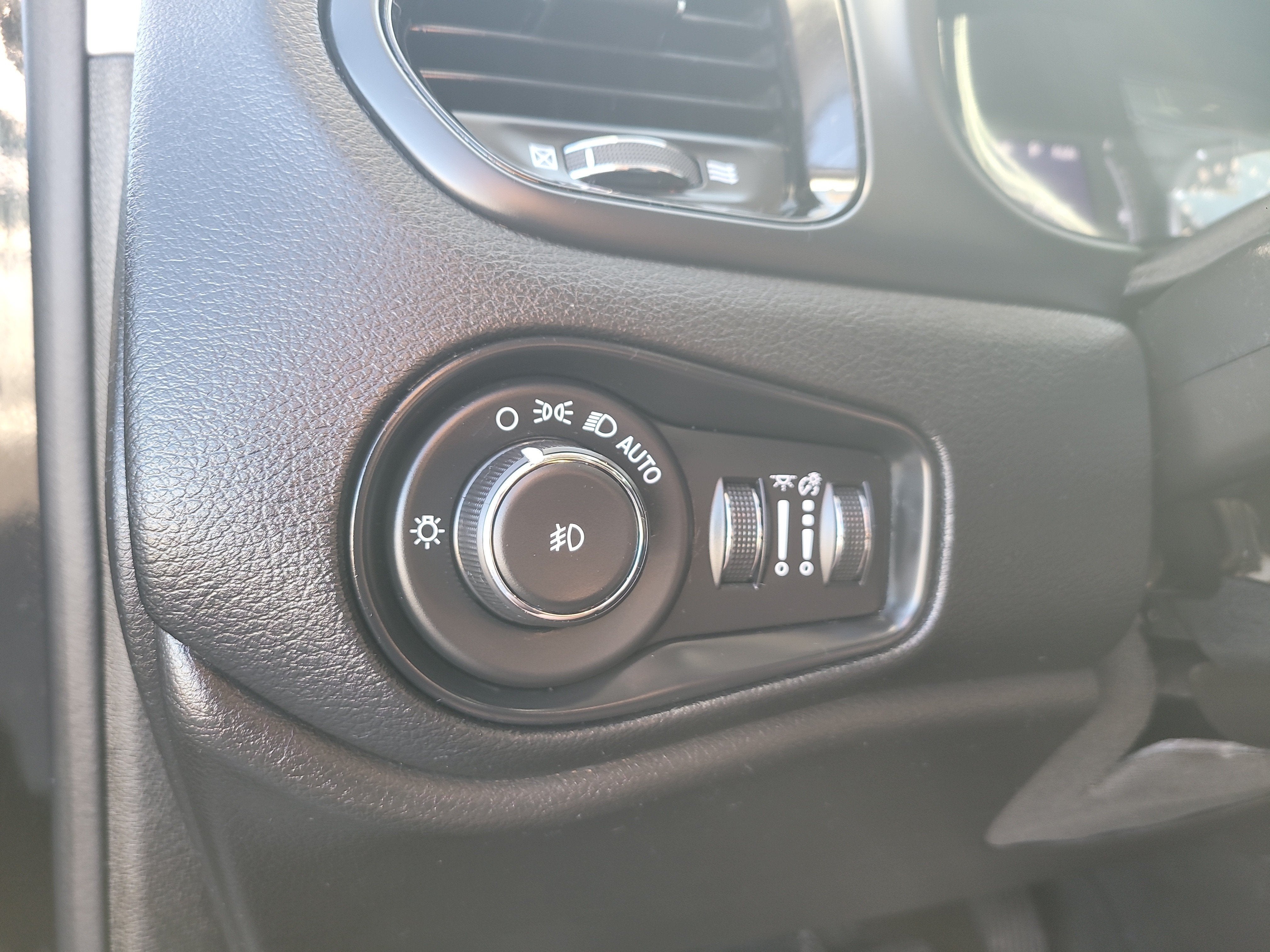 2019 Jeep Renegade Altitude