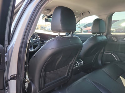 2021 Alfa Romeo Giulia Base