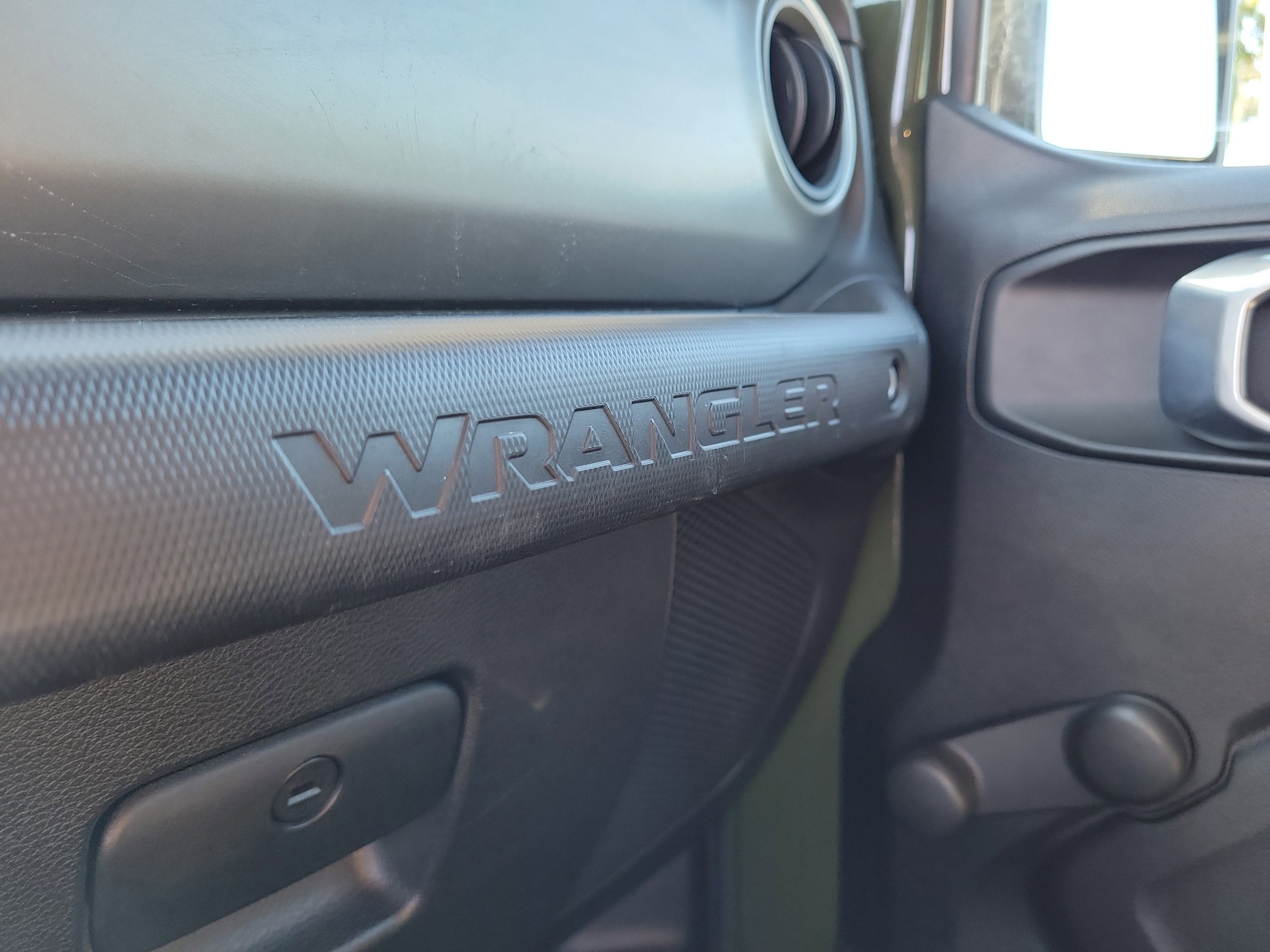 2022 Jeep Wrangler Unlimited Willys Sport