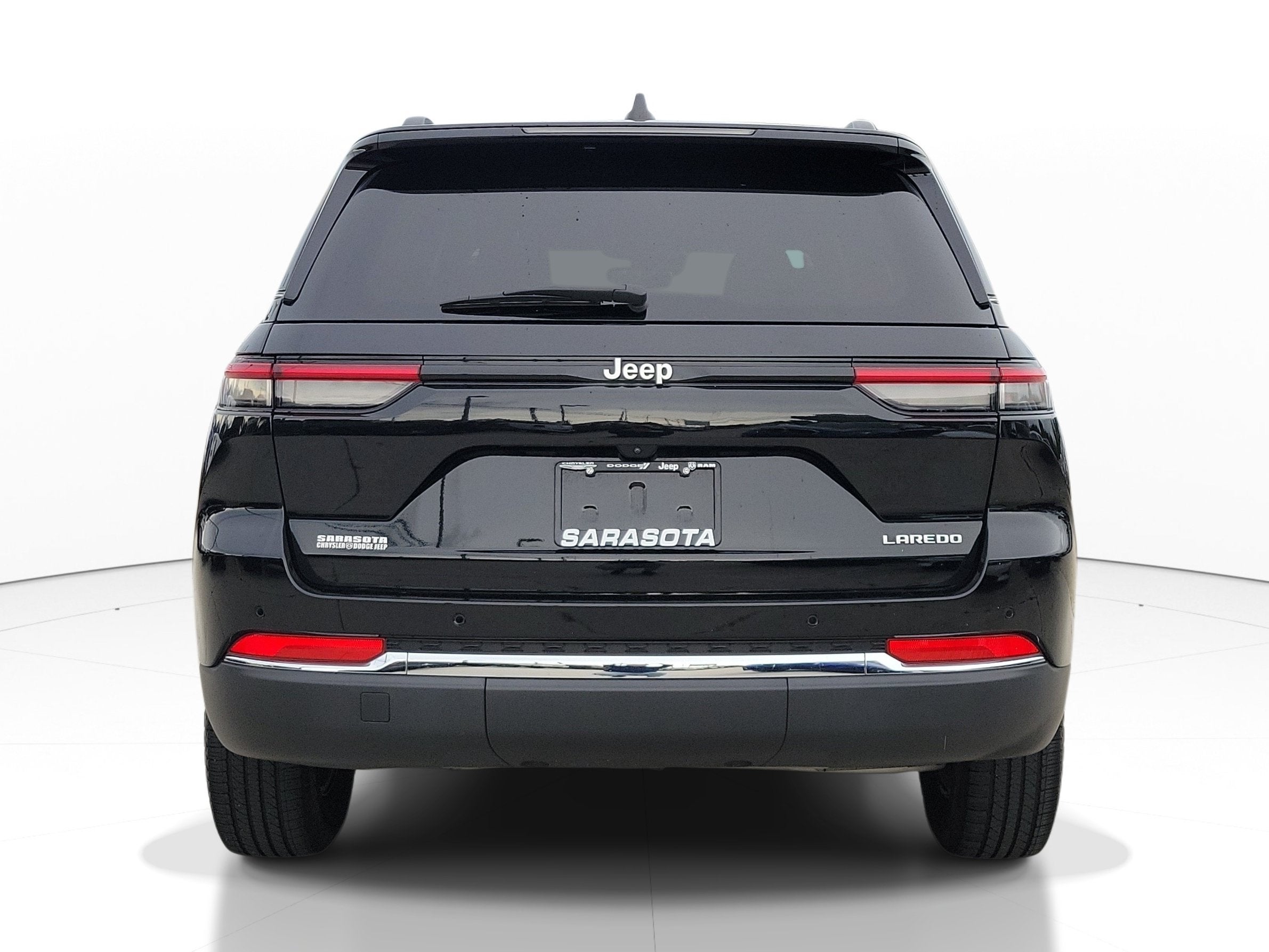 2024 Jeep Grand Cherokee Laredo