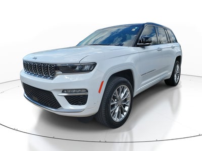 2023 Jeep Grand Cherokee Summit