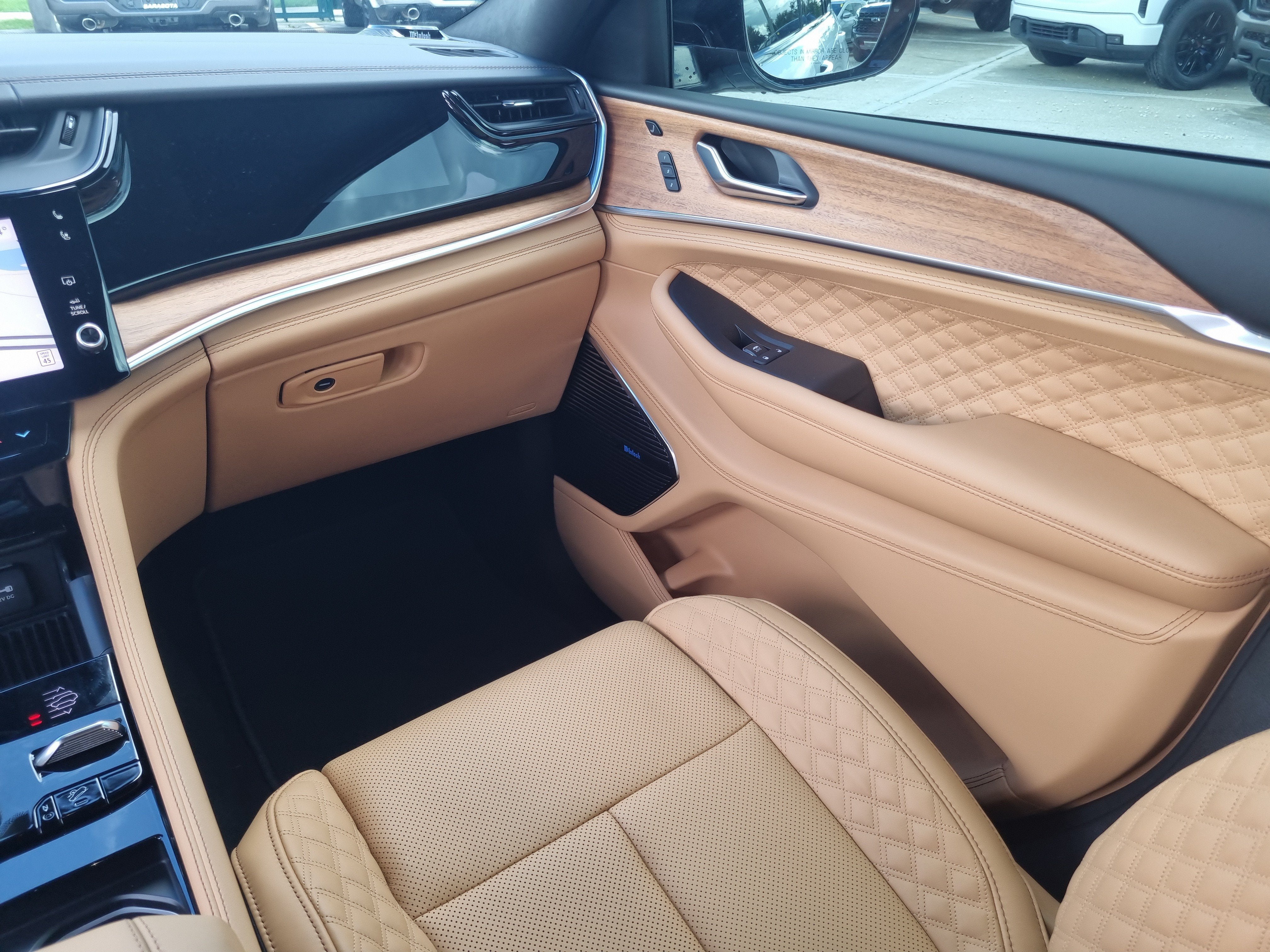 2026 Jeep Grand Cherokee Summit
