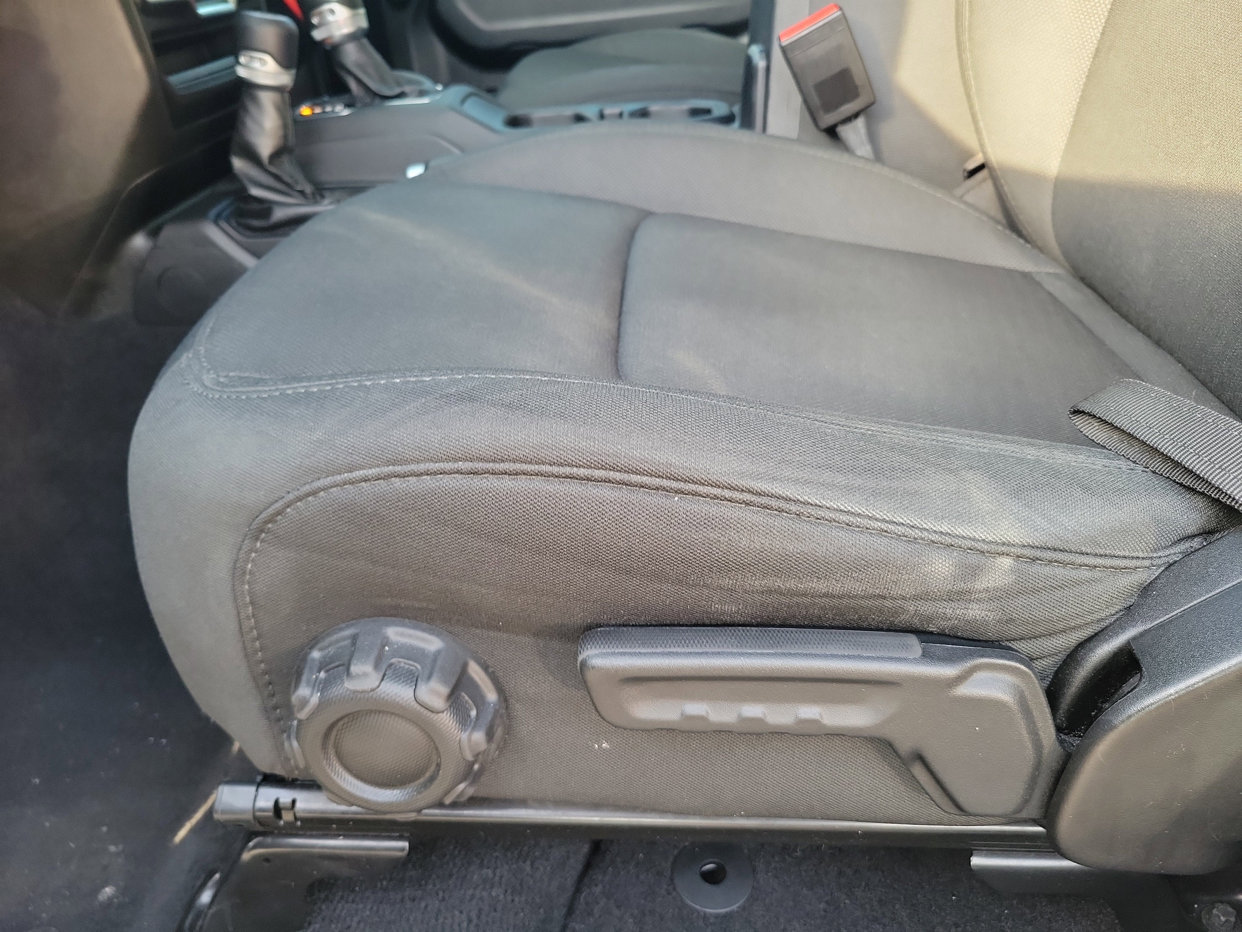 2022 Jeep Gladiator Willys Sport