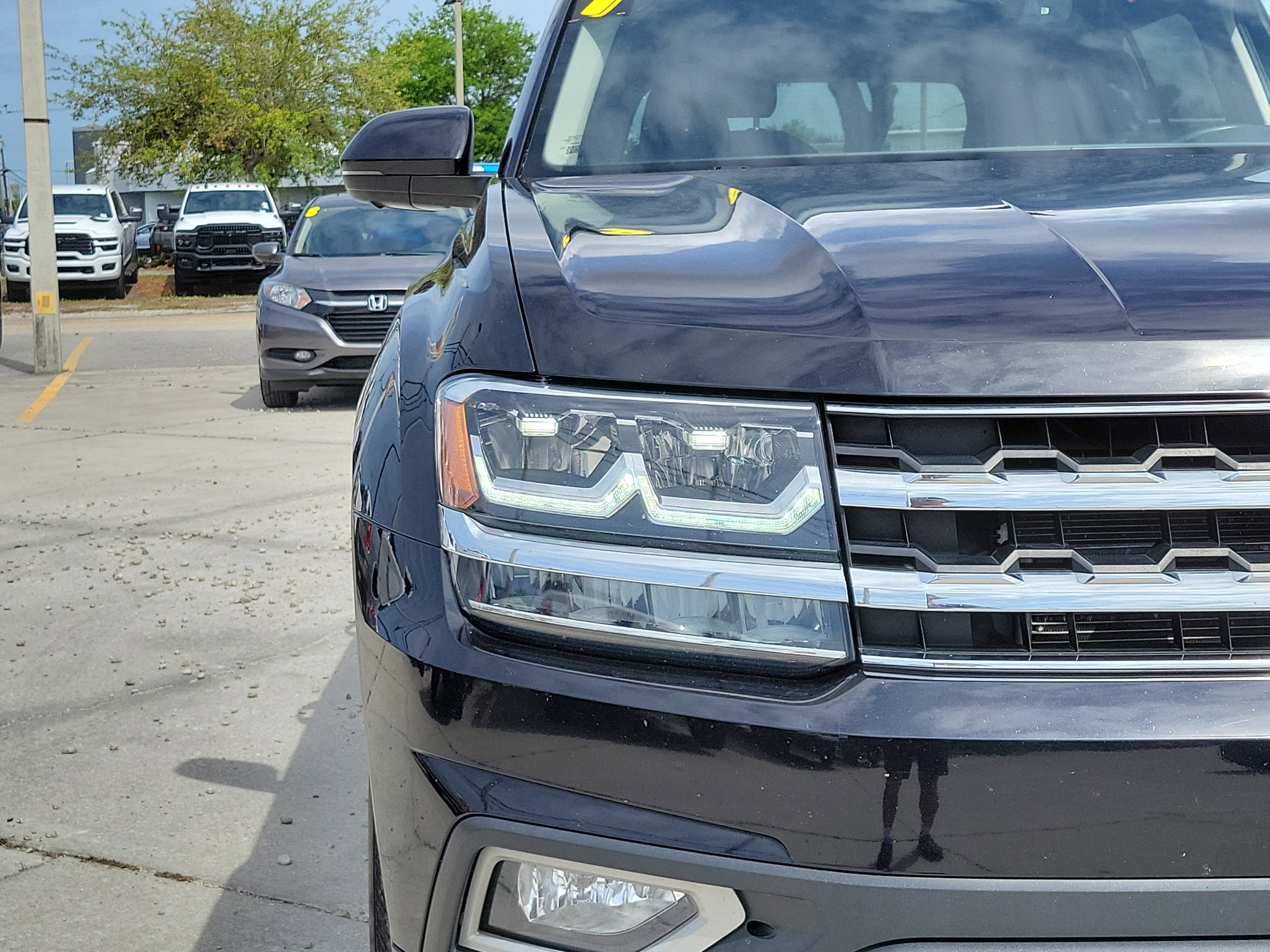 2019 Volkswagen Atlas 3.6L V6 SEL Premium