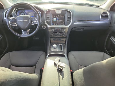 2019 Chrysler 300 Touring