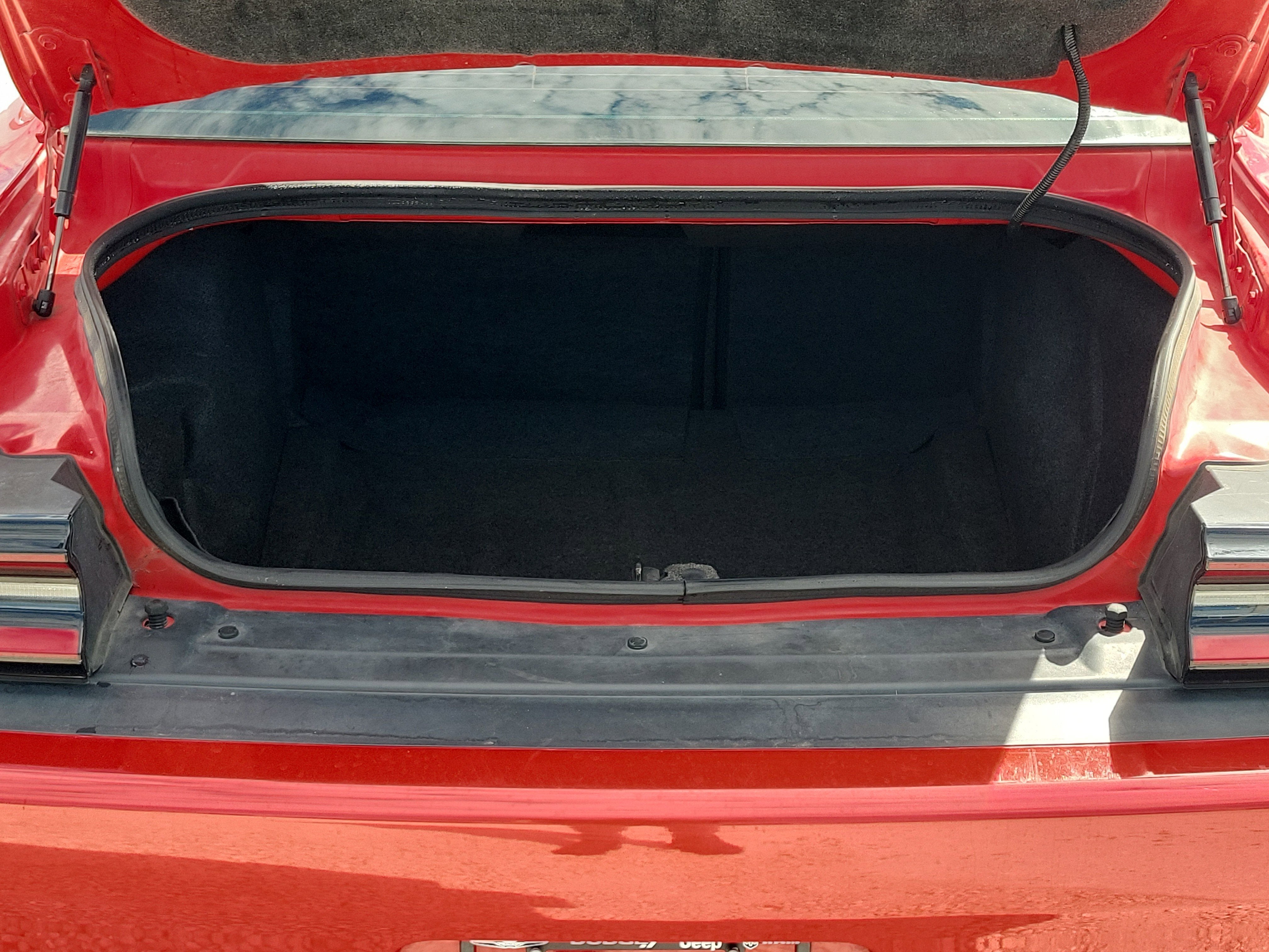 2017 Dodge Challenger SXT Plus