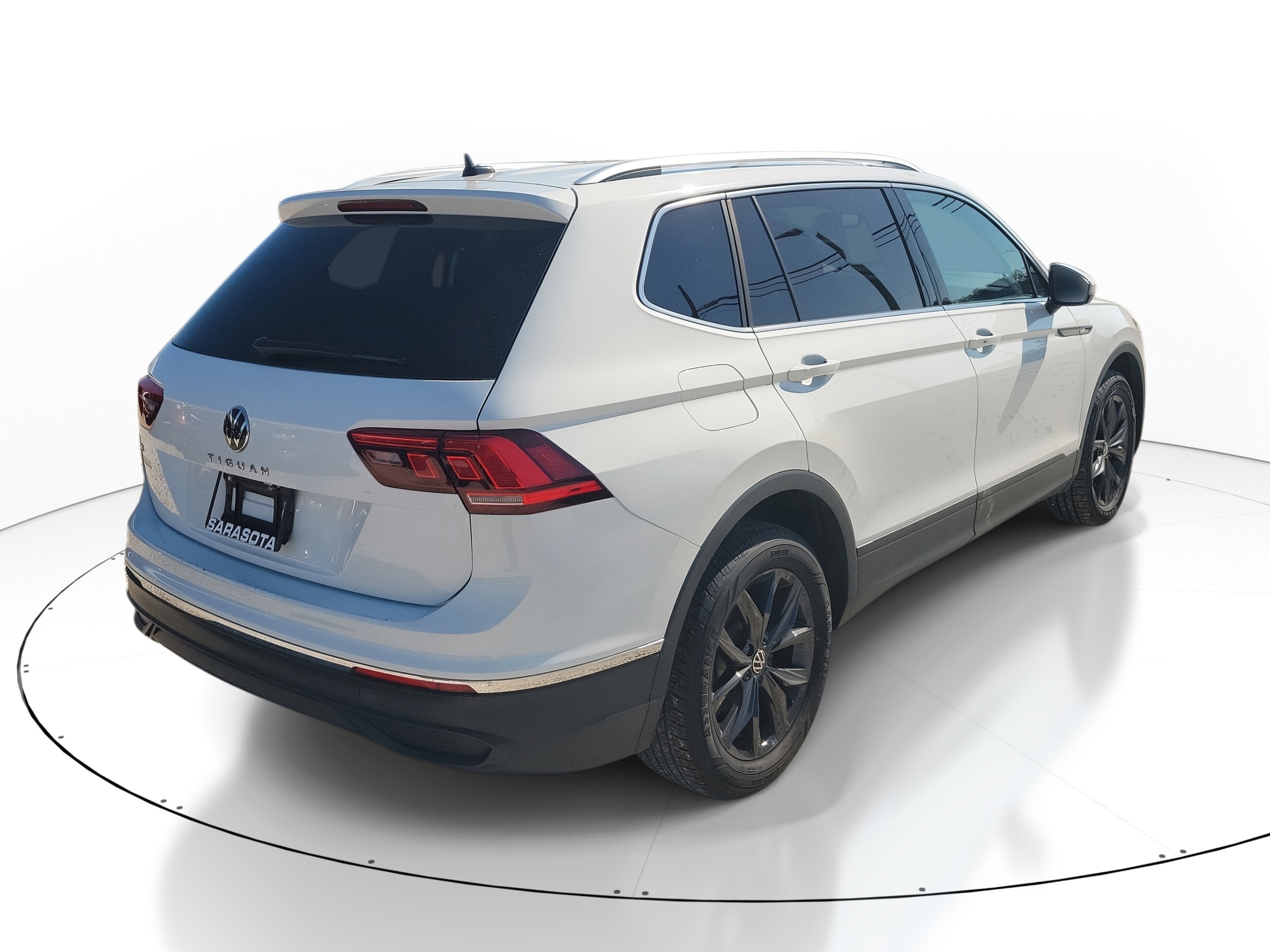 2024 Volkswagen Tiguan SE