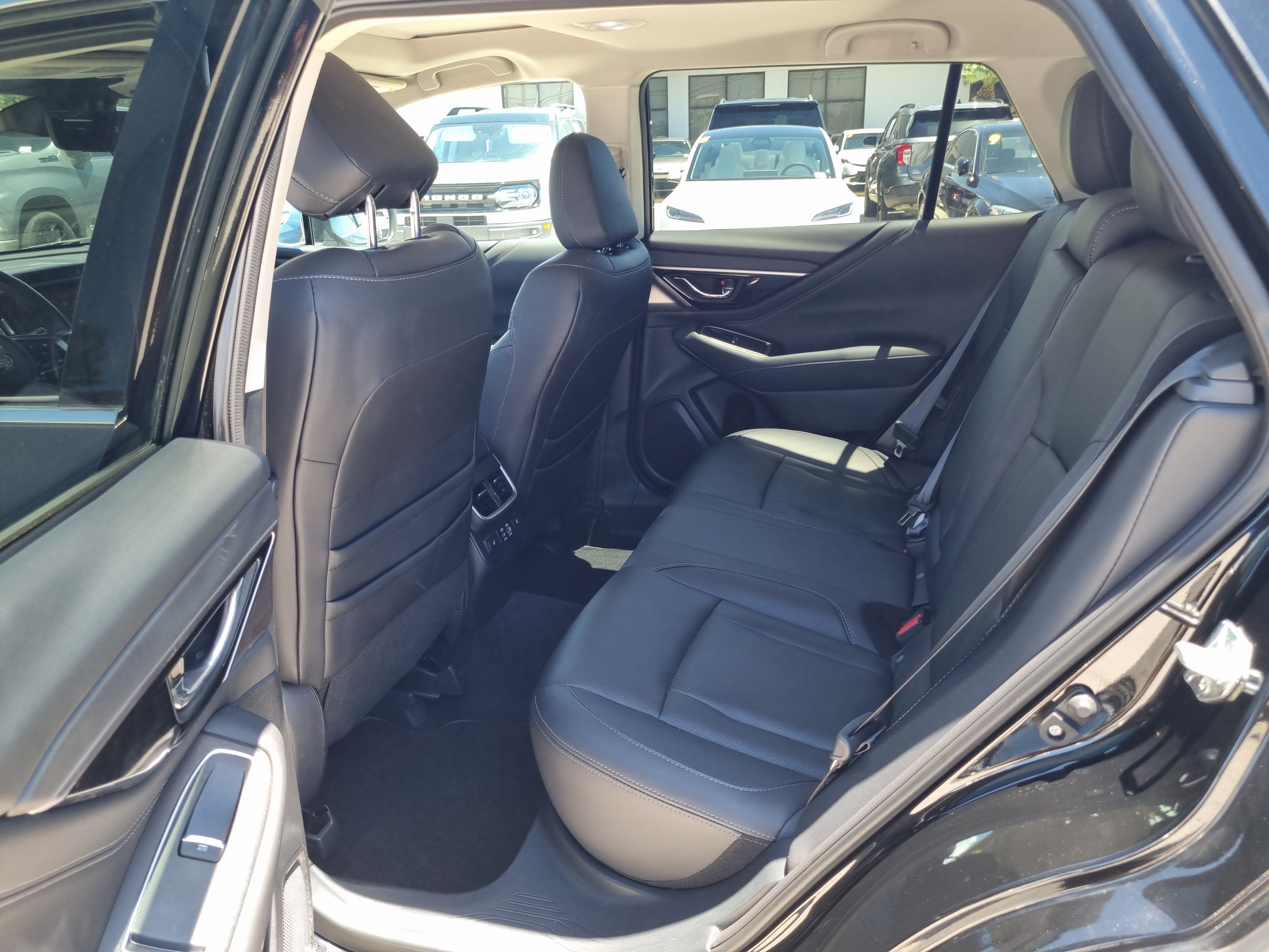 2023 Subaru Outback Touring