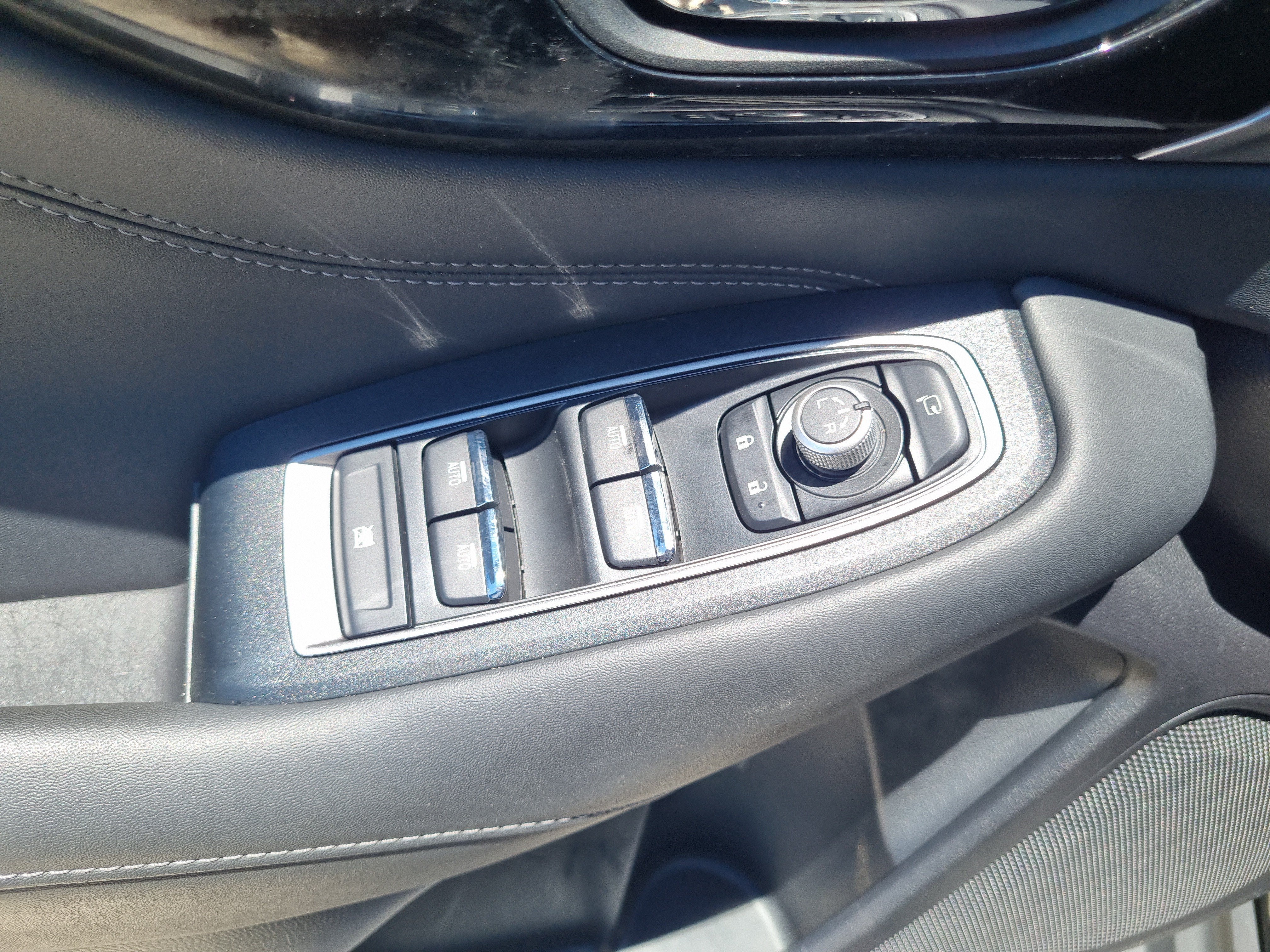 2023 Subaru Outback Touring