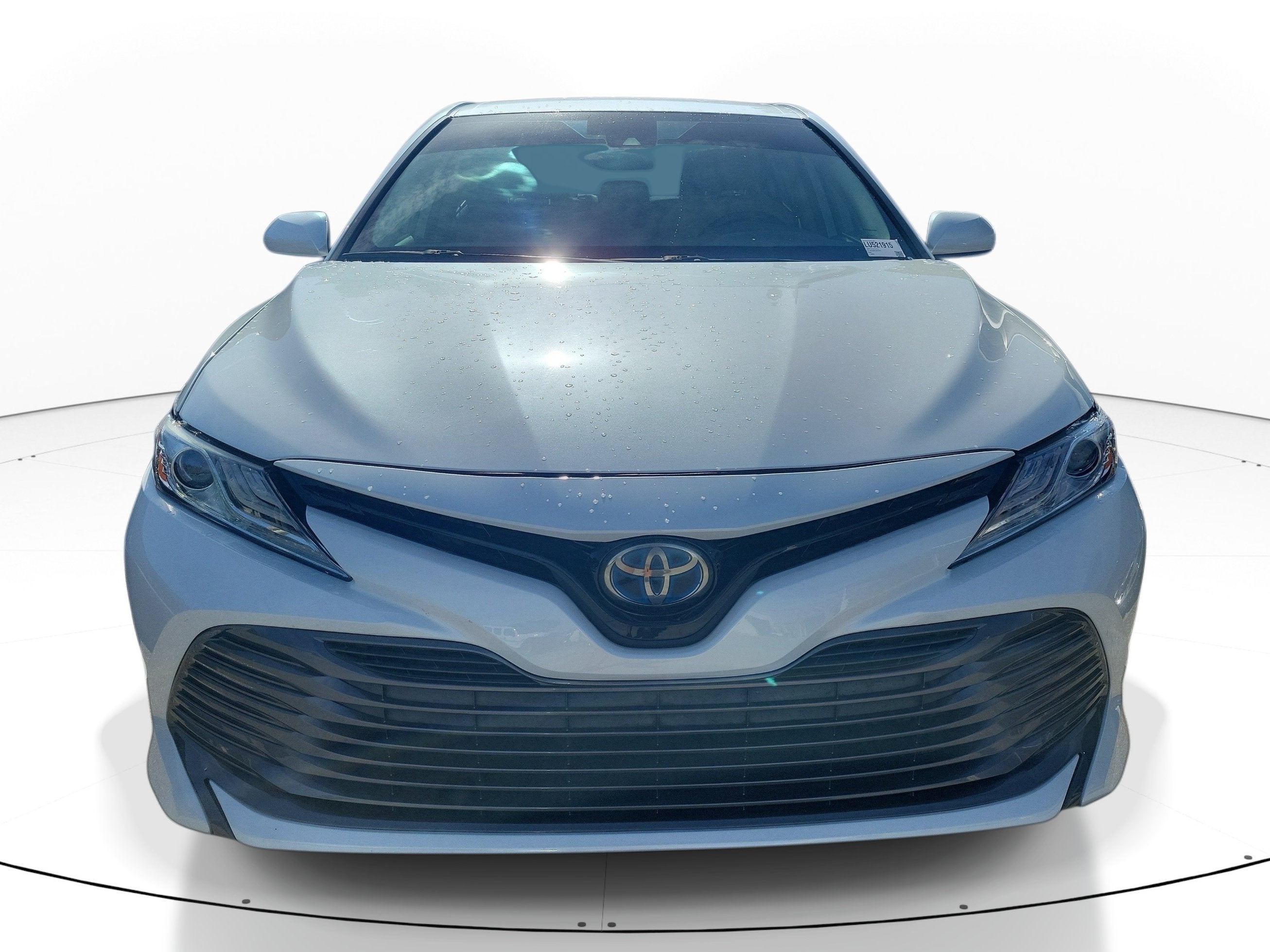 2020 Toyota Camry Hybrid XLE