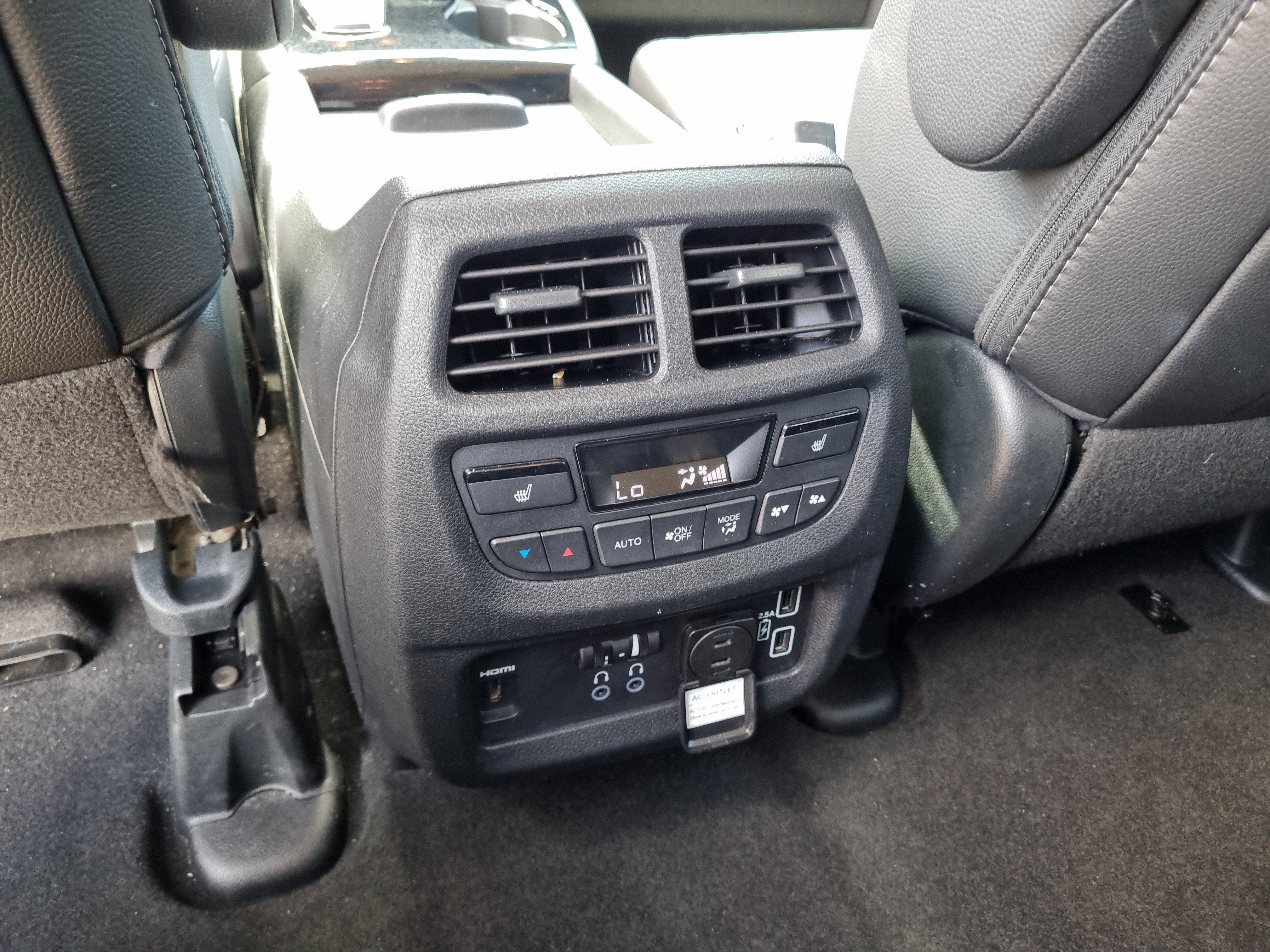 2020 Honda Pilot Touring 8-Passenger