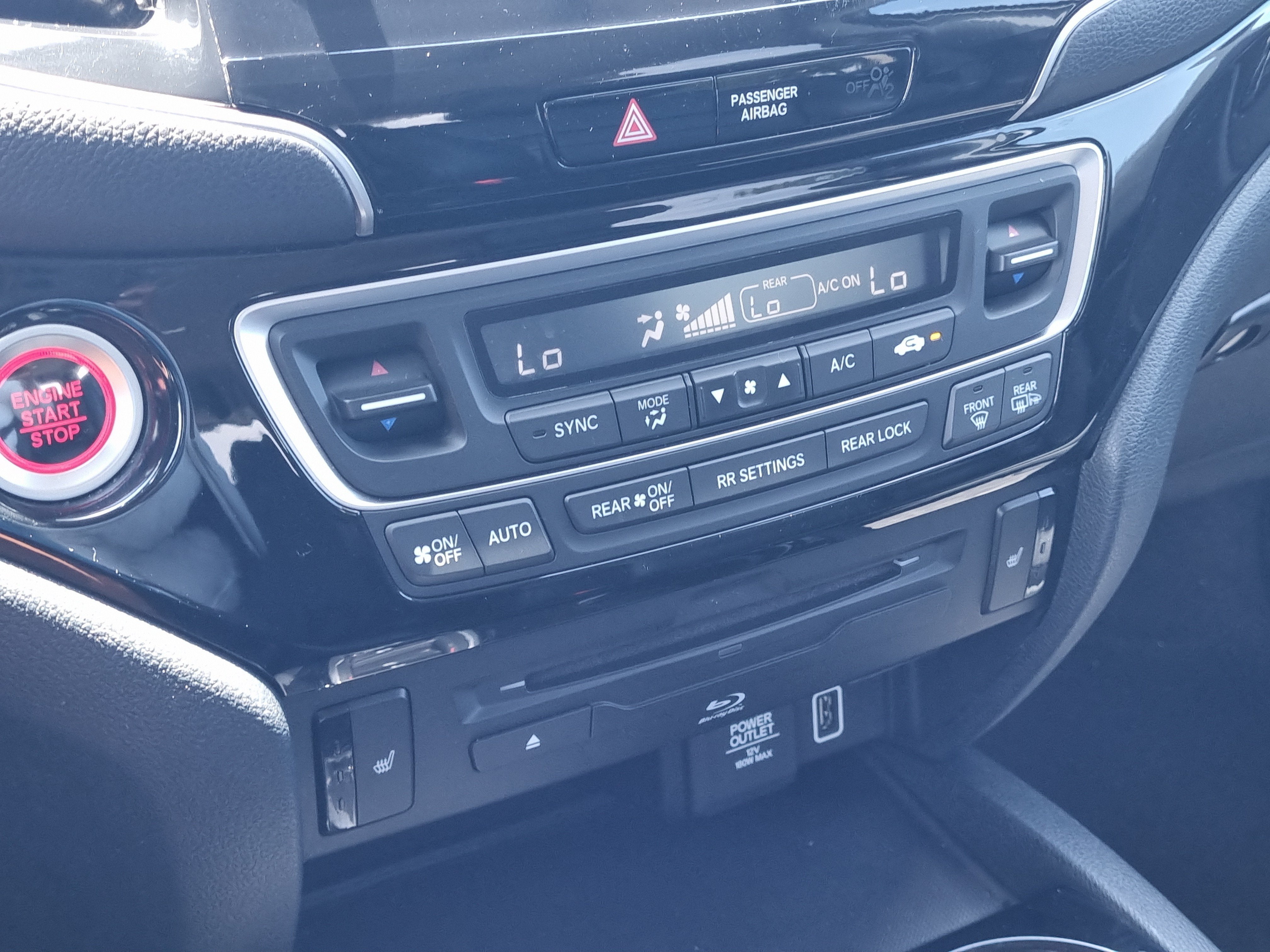 2020 Honda Pilot Touring 8-Passenger
