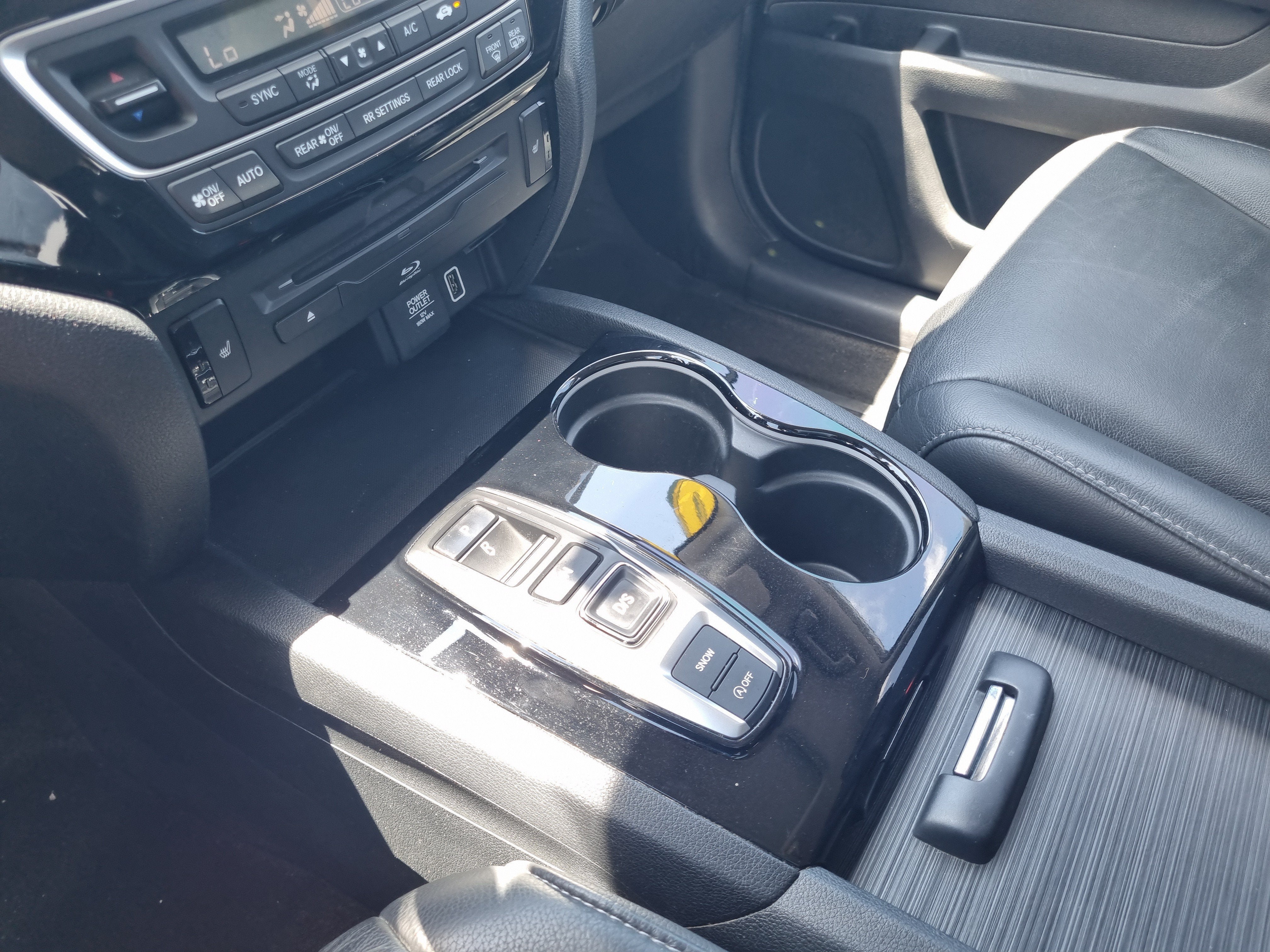 2020 Honda Pilot Touring 8-Passenger