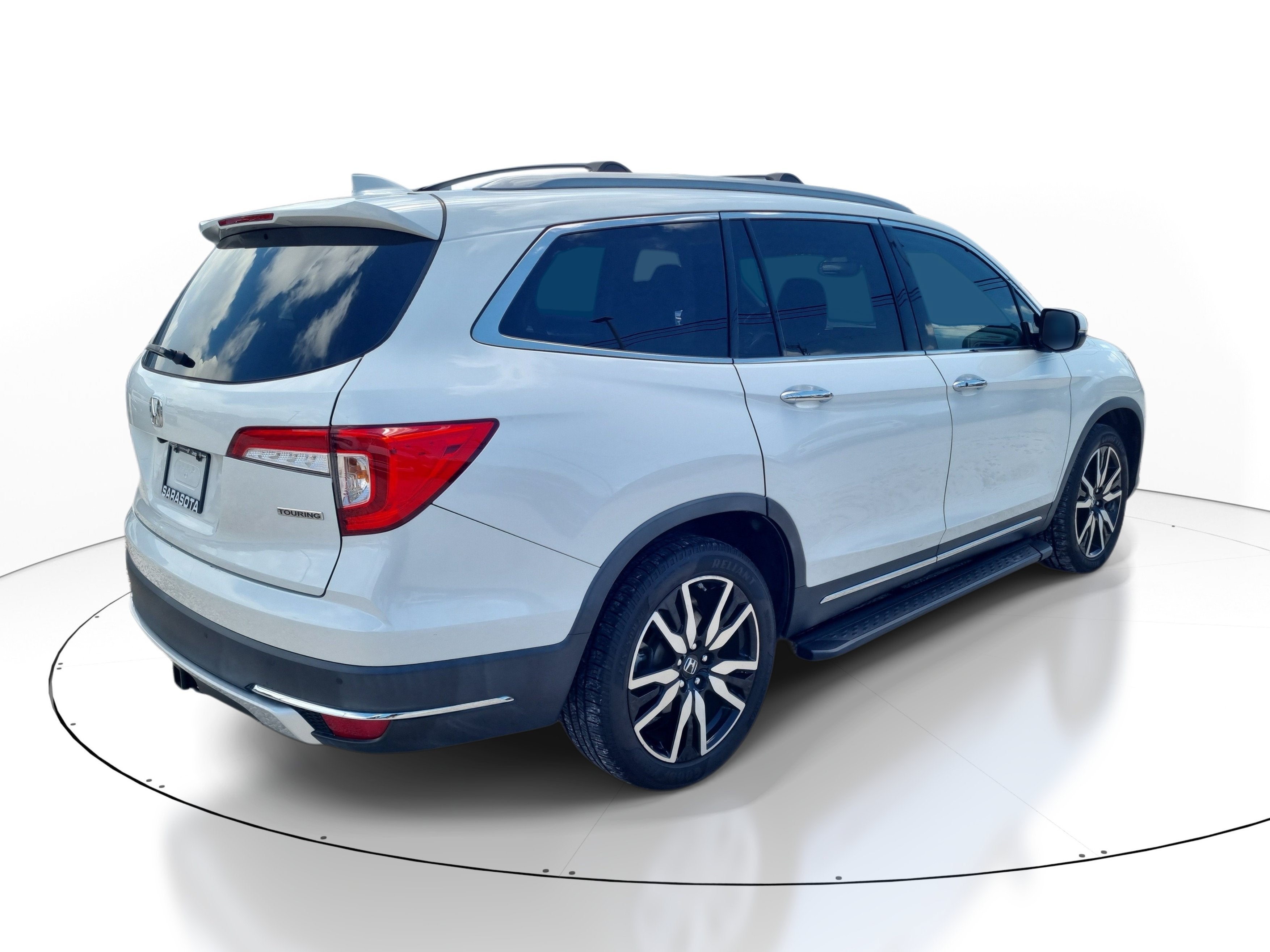 2020 Honda Pilot Touring 8-Passenger