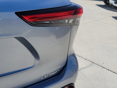 2020 Toyota Highlander LE