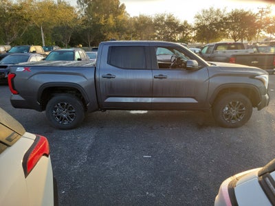 2024 Toyota Tundra 4WD SR5