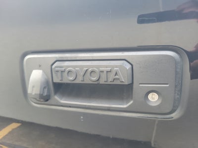 2016 Toyota Tacoma SR