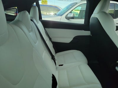 2022 Tesla Model X Base