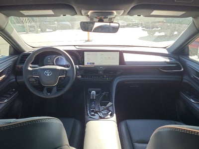 2025 Toyota Crown Signia XLE