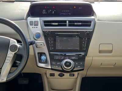 2015 Toyota Prius v Four