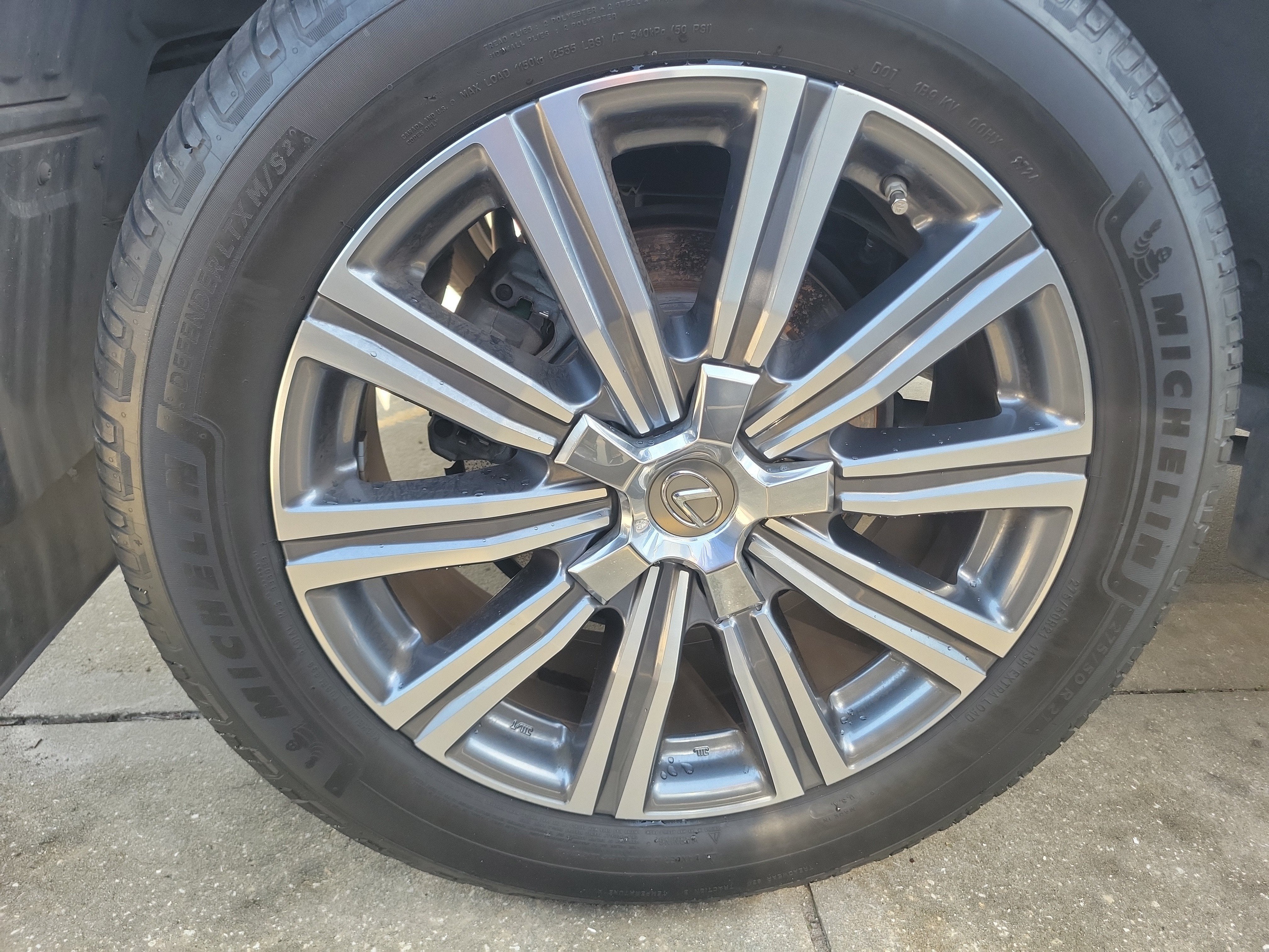 2016 Lexus LX 570 570