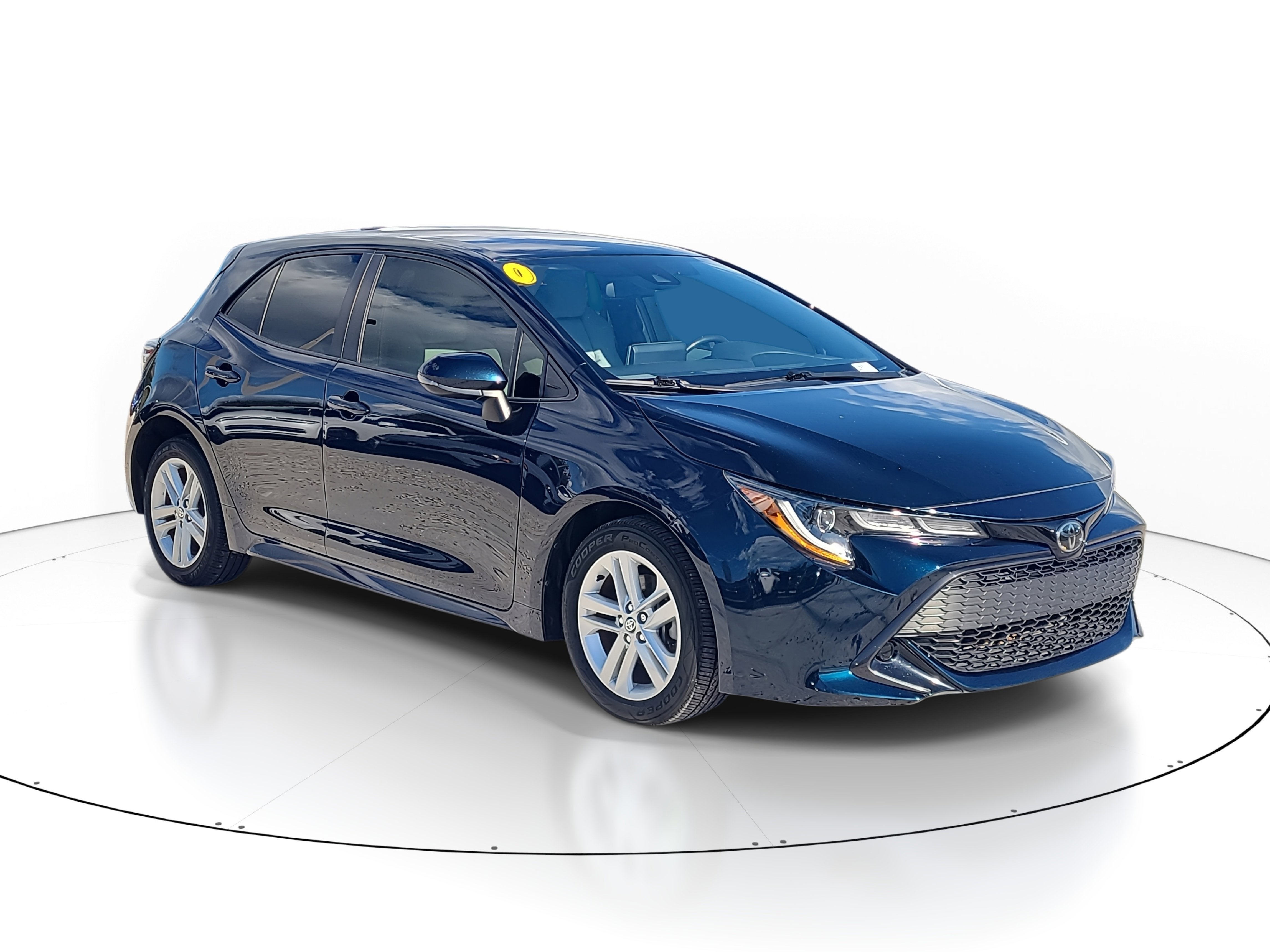 2020 Toyota Corolla Hatchback SE