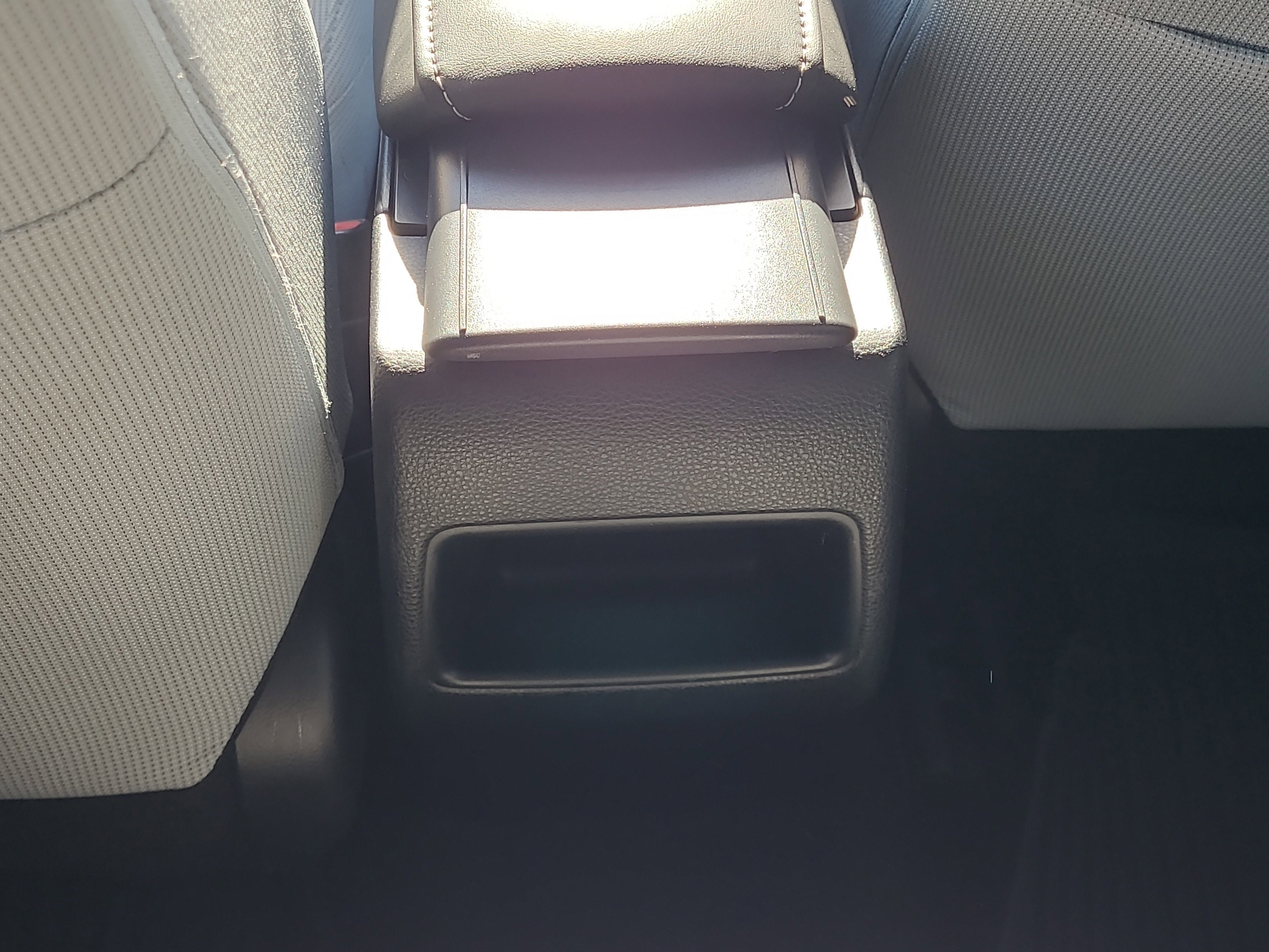 2020 Toyota Corolla Hatchback SE