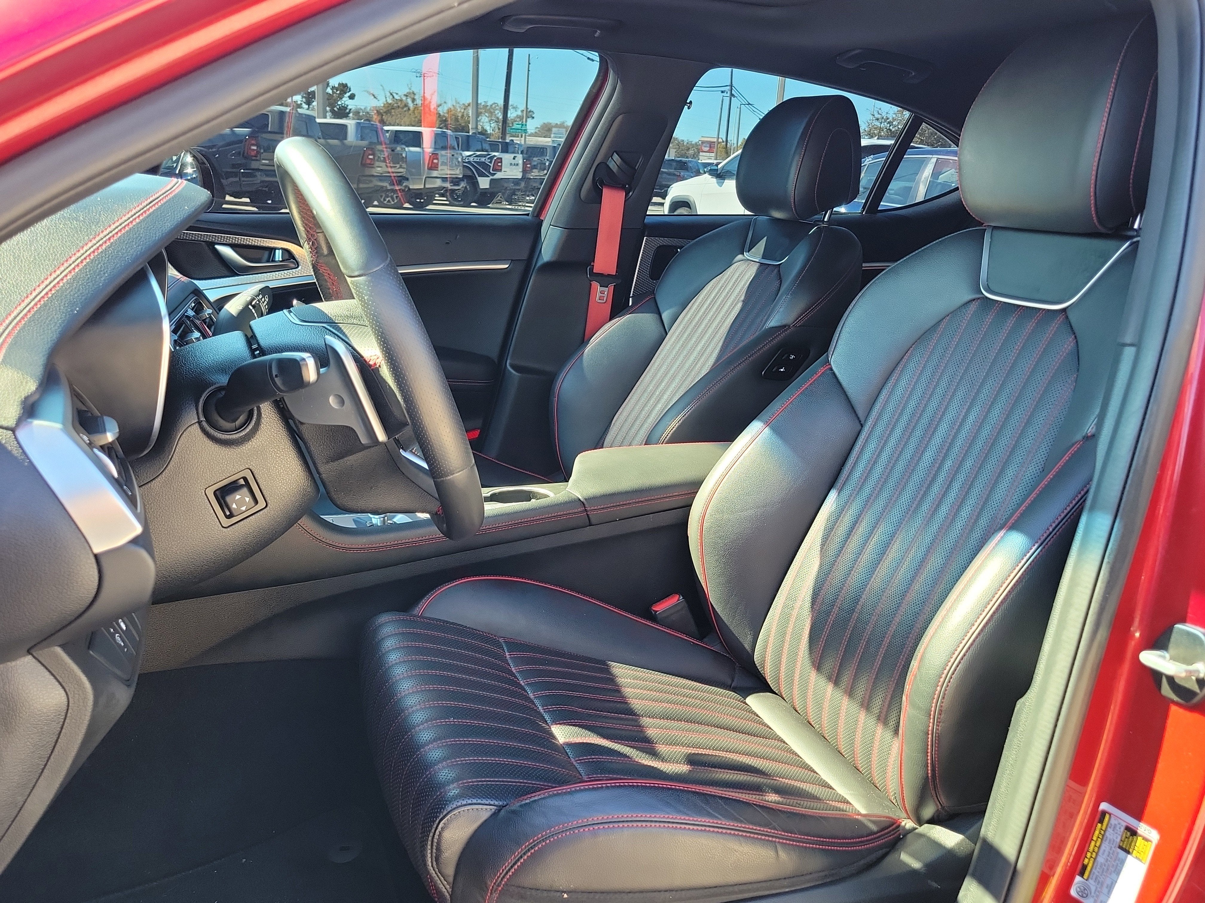 2023 Genesis G70 2.0T