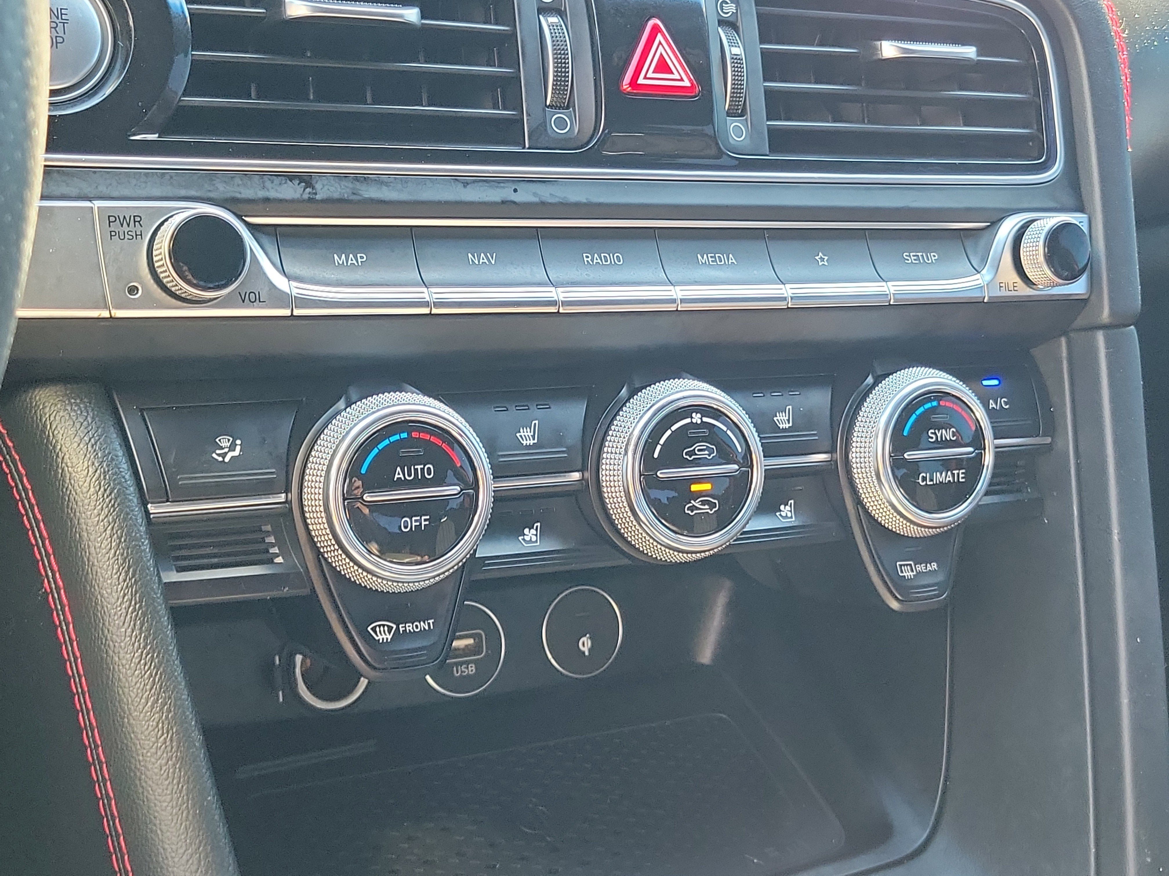 2023 Genesis G70 2.0T