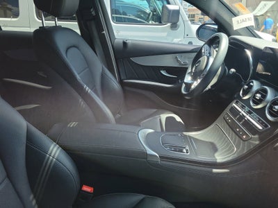 2021 Mercedes-Benz GLC GLC 300