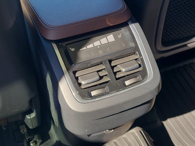 2020 Volvo XC90 Momentum