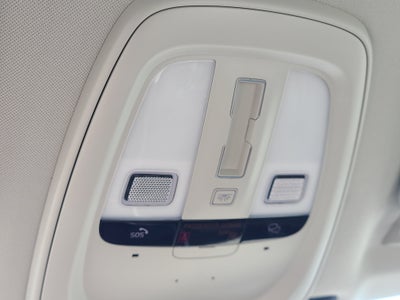 2023 Volvo XC90 Recharge Plug-In Hybrid Core Bright Theme