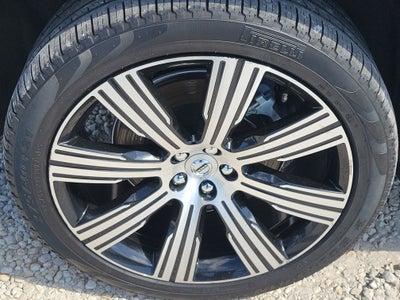 2025 Volvo XC90 Plug-In Hybrid Ultra