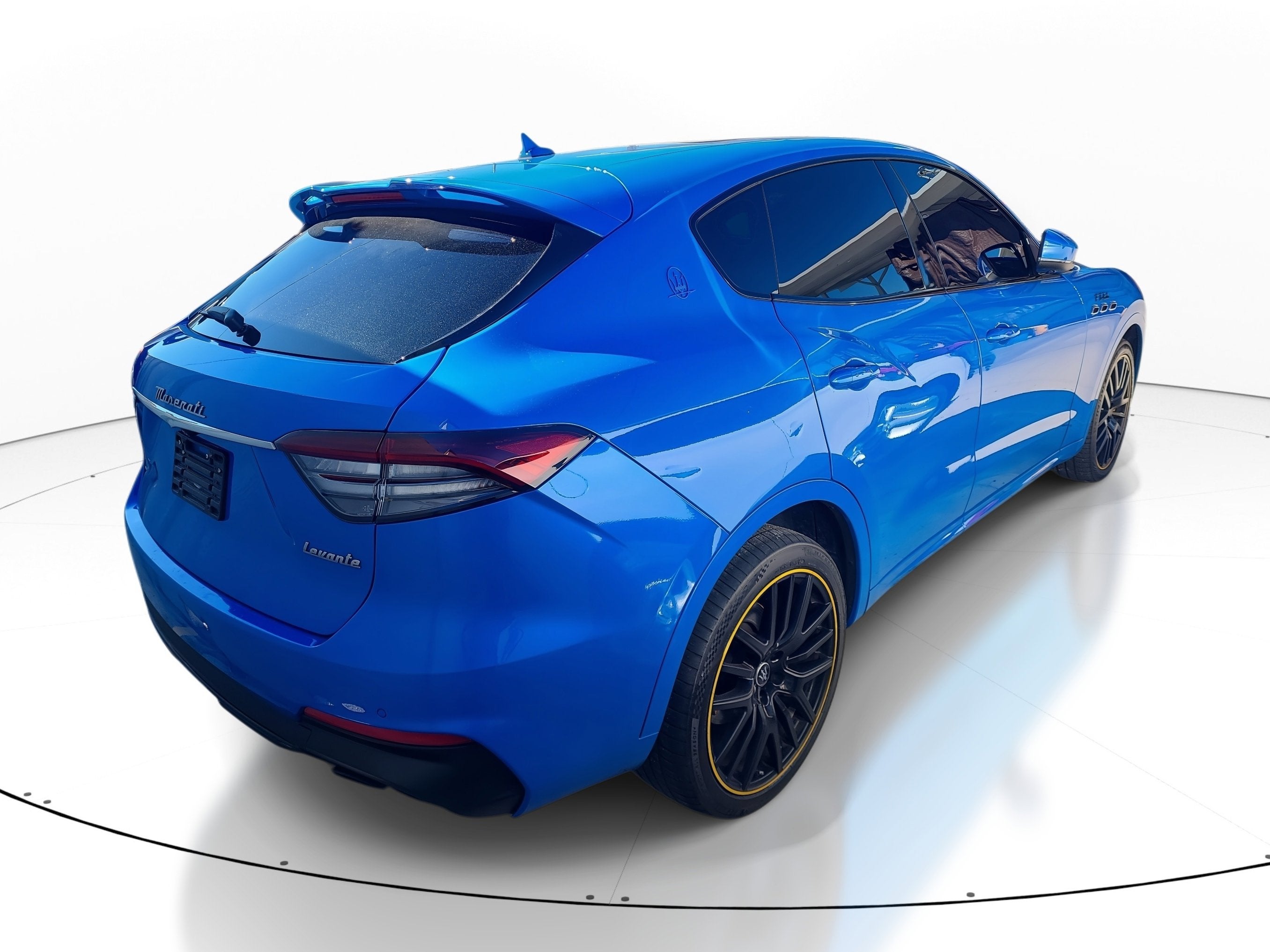 2022 Maserati Levante Tributo