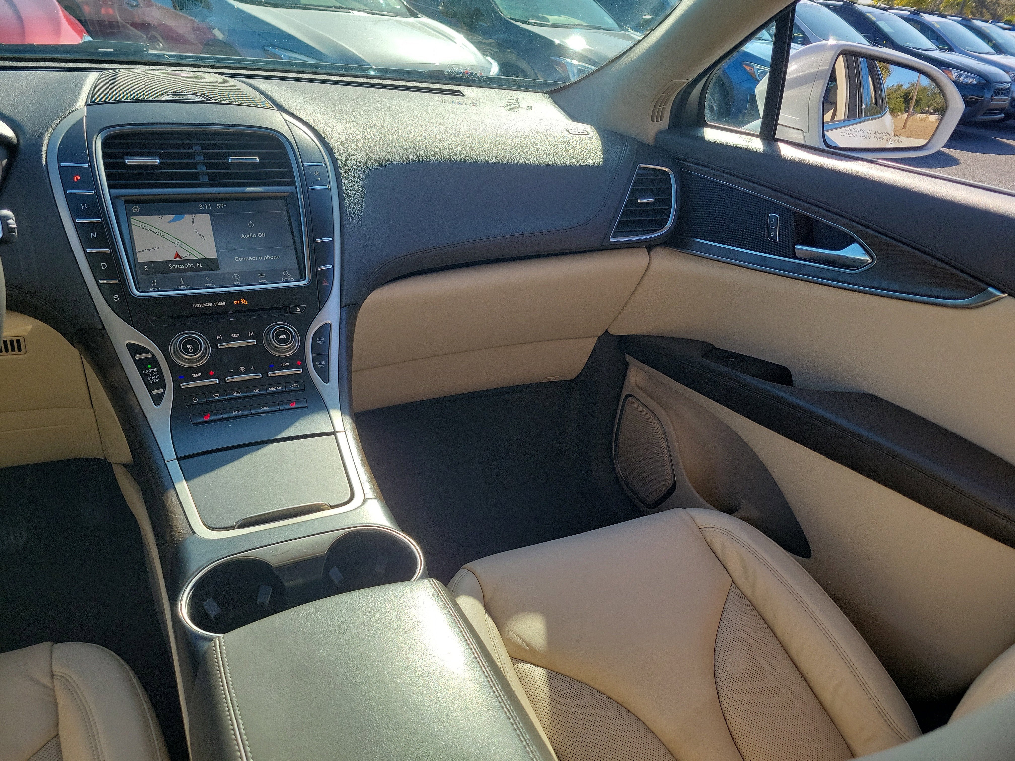 2019 Lincoln Nautilus Select