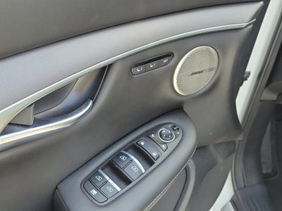 2023 INFINITI QX50 LUXE