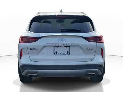 2023 INFINITI QX50 LUXE