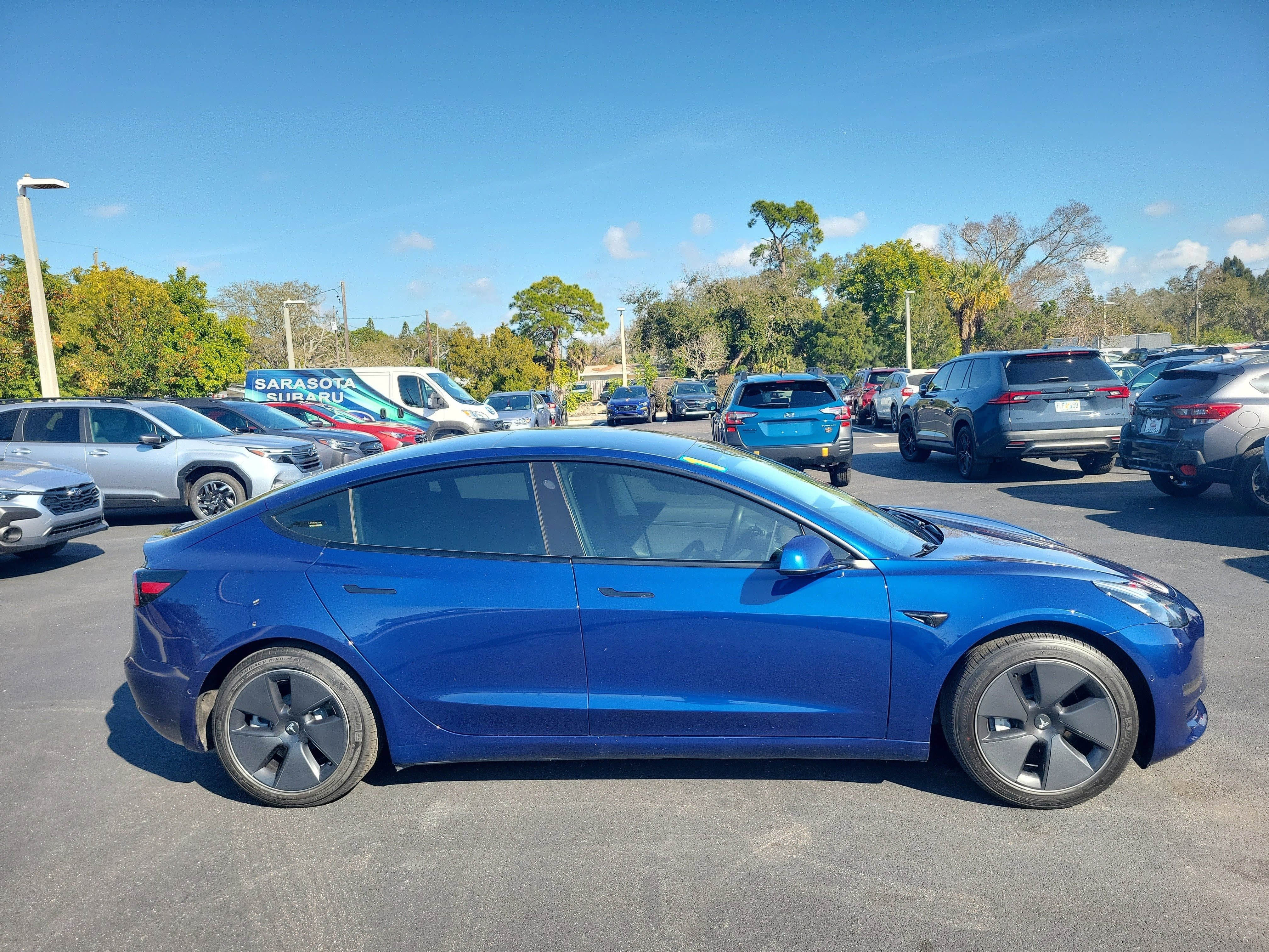 2021 Tesla Model 3 Standard Range Plus