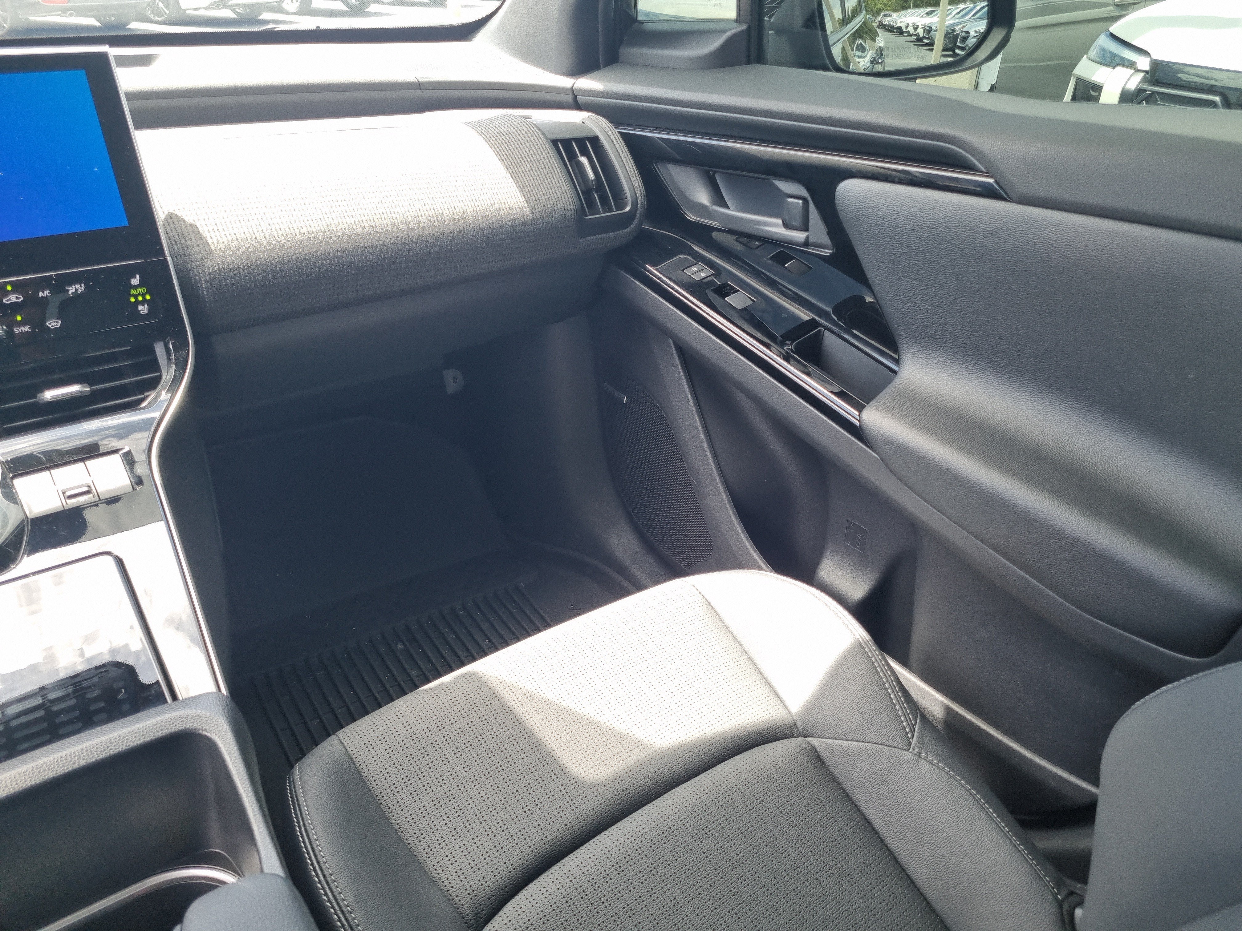 2025 Subaru Solterra Touring Onyx Edition