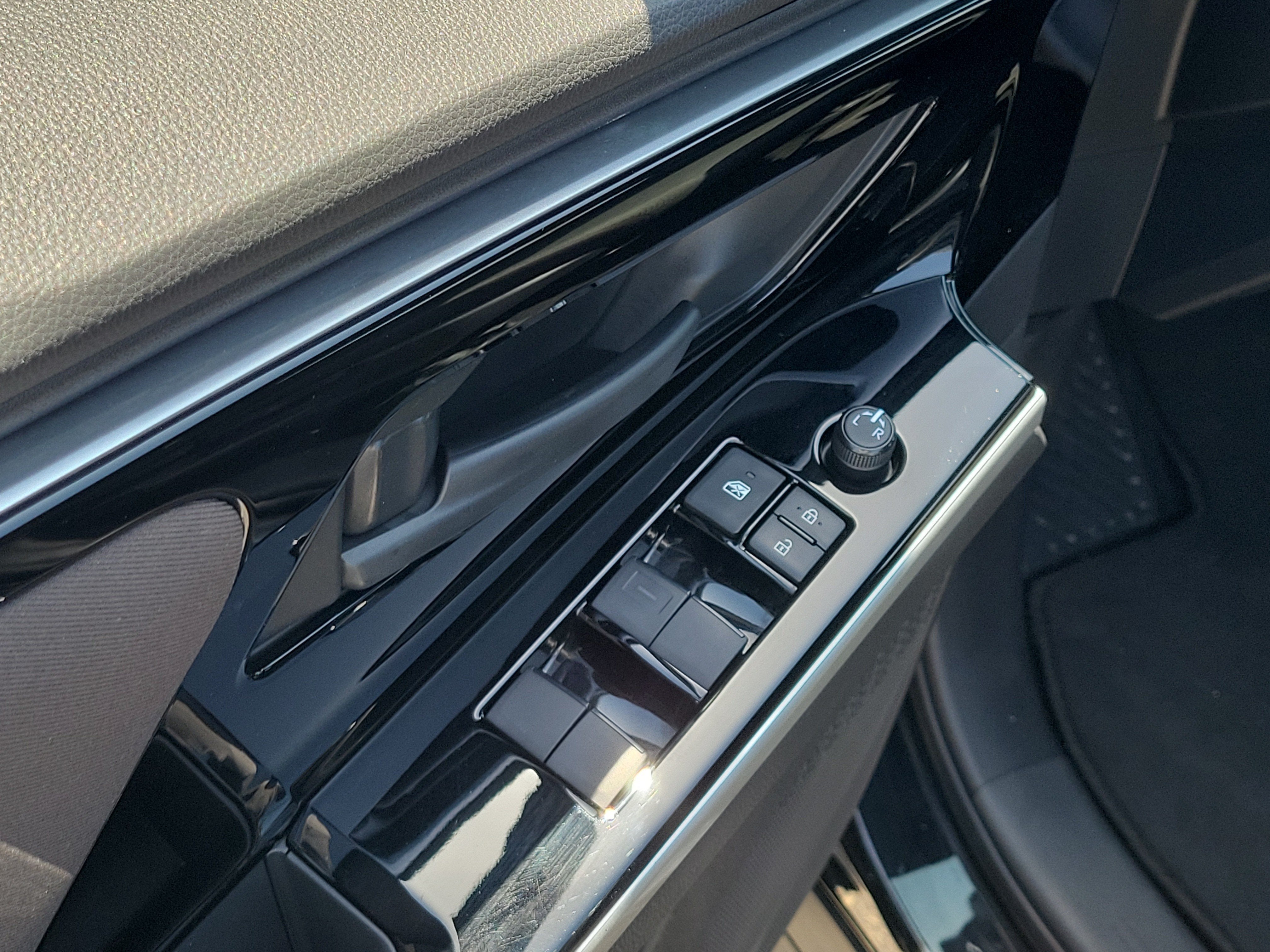 2024 Subaru Solterra Premium