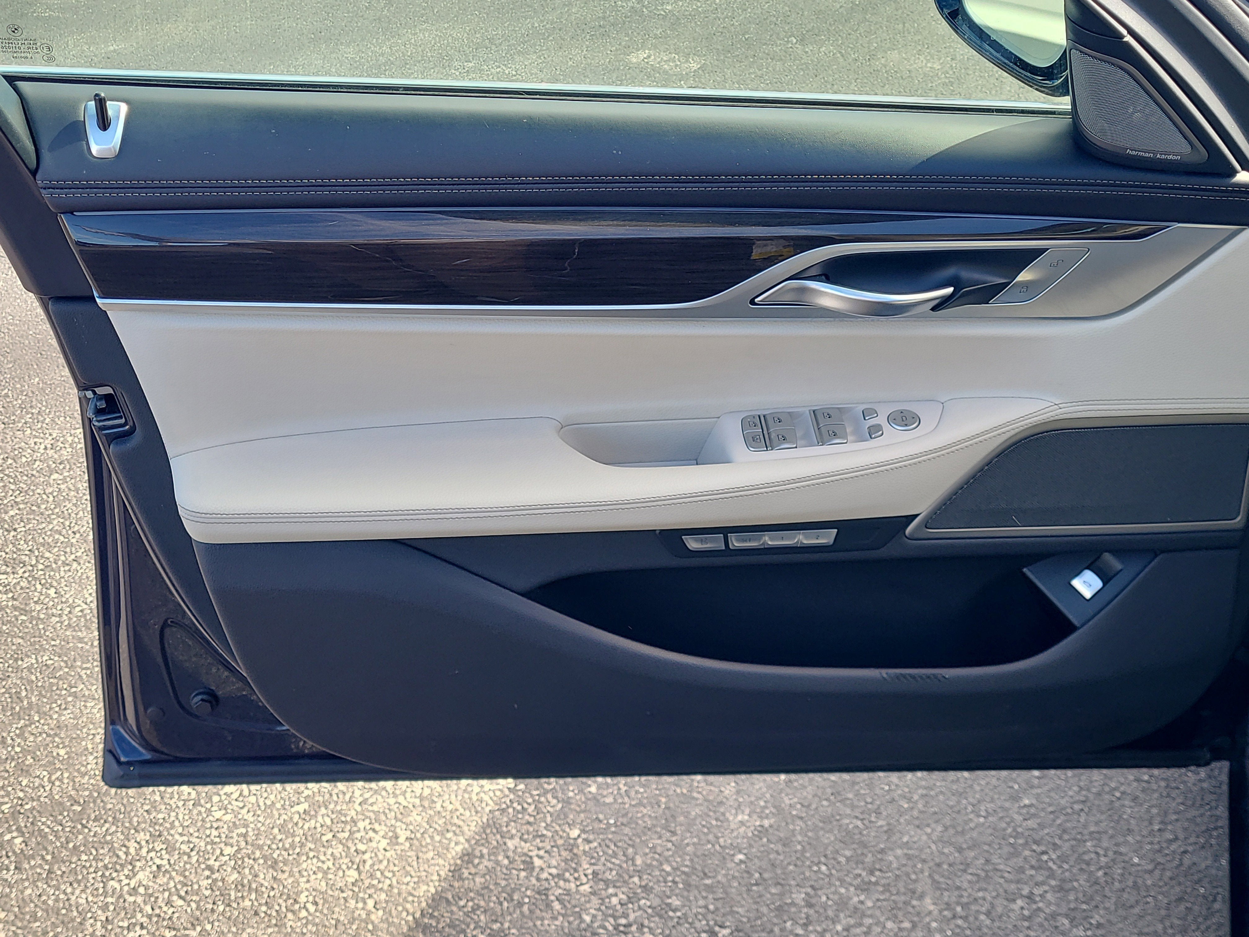 2018 BMW 7 Series 740i xDrive