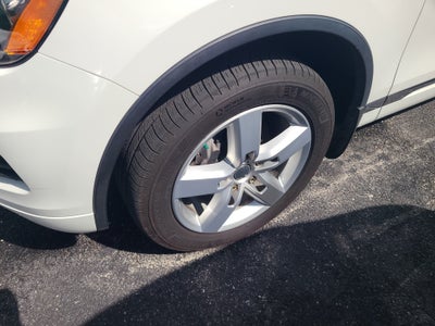 2014 Volkswagen Touareg Sport w/Nav