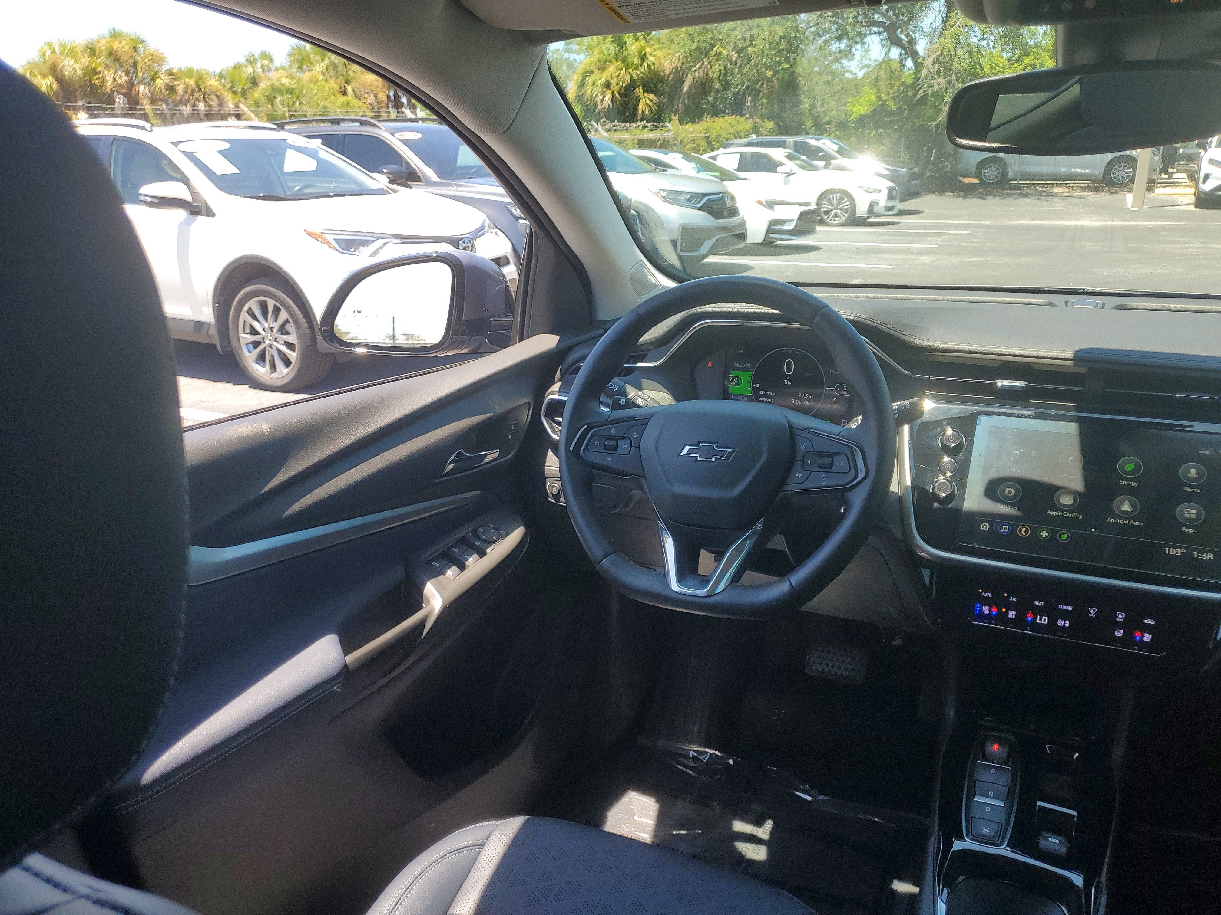 2023 Chevrolet Bolt EUV LT